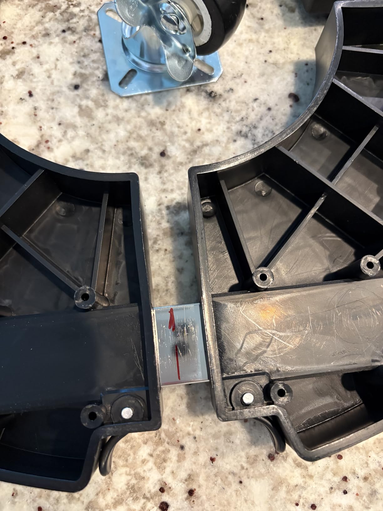 TreeGun Plant Caddy with Wheels Heavy Duty with 8 Lockable Casters, Rolling Plant Stand Adjustable for 8 inch-22 inch Outdoor Indoor Large Plant, Plant Dolly with Wheels Heavy Duty 500lbs Capacity - Customer Photo 1