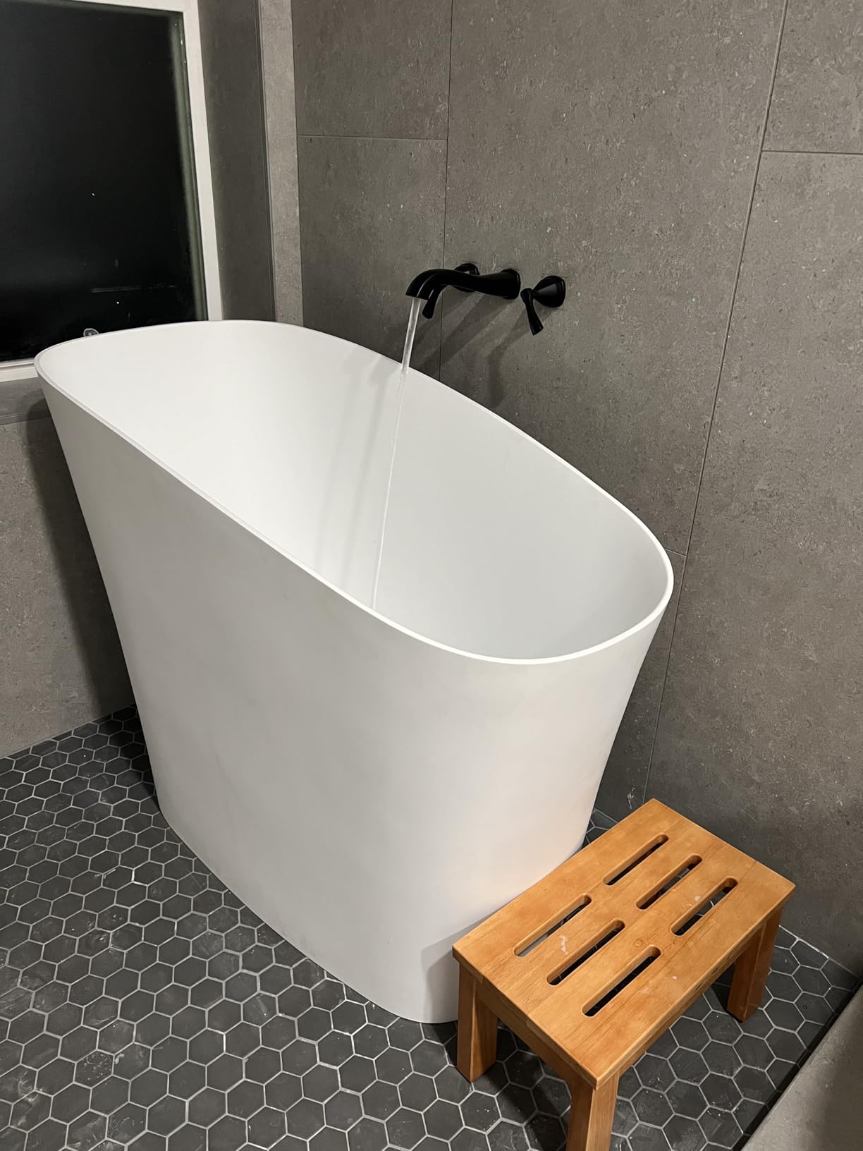 Weibath Japanese Soaking Bathtub 47'' Oblique Freestanding Tub Stone Resin Deep Soaking Bathtub in Matte White - Customer Photo 1