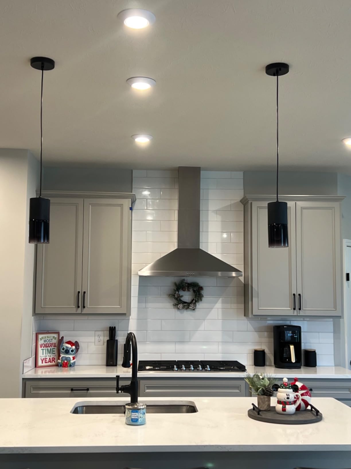 LINSEEDS 2-Pack Black Pendant Light Fixtures, Adjustable Modern Pendant Lights for Kitchen Island, Industrial Glass Pendant Lights for Dining Table Hallway Bedroom Living Room - Customer Photo 4