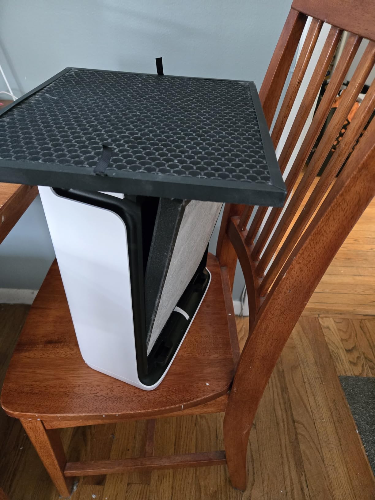 LEVOIT Air Purifier for Home Large Room Up to 1073Ft² with Air Quality Monitor, AHAM VERIFIDE, Smart WiFi, Washable Pre-Filter, HEPA Sleep Mode for Pets, Allergies, Dust, Pollen, Vital 100S-P, White - Customer Photo 5