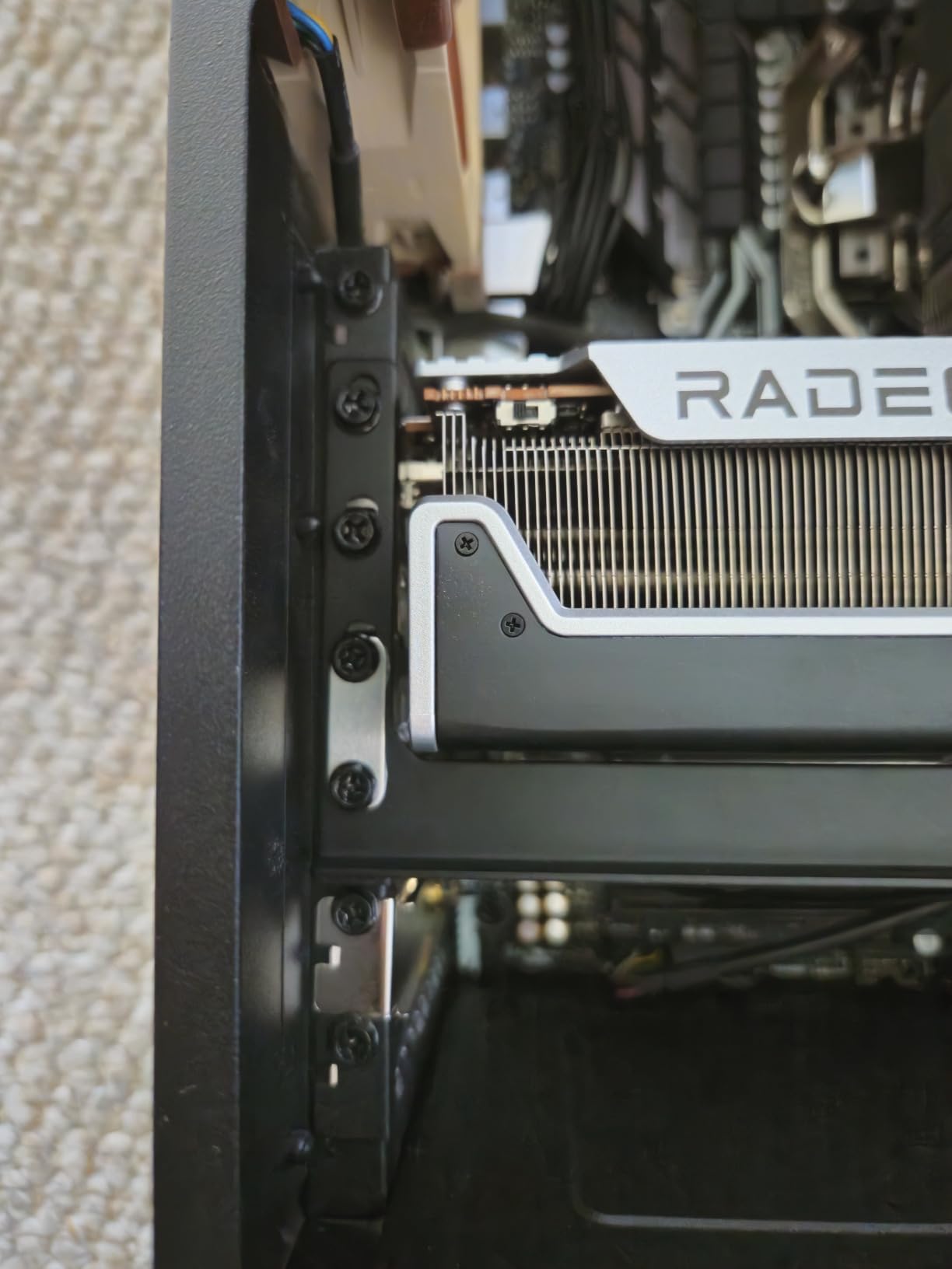 XFX Radeon RX 7900XT Gaming Graphics Card with 20GB GDDR6, AMD RDNA 3 RX-79TMBABF9 - Customer Photo 2