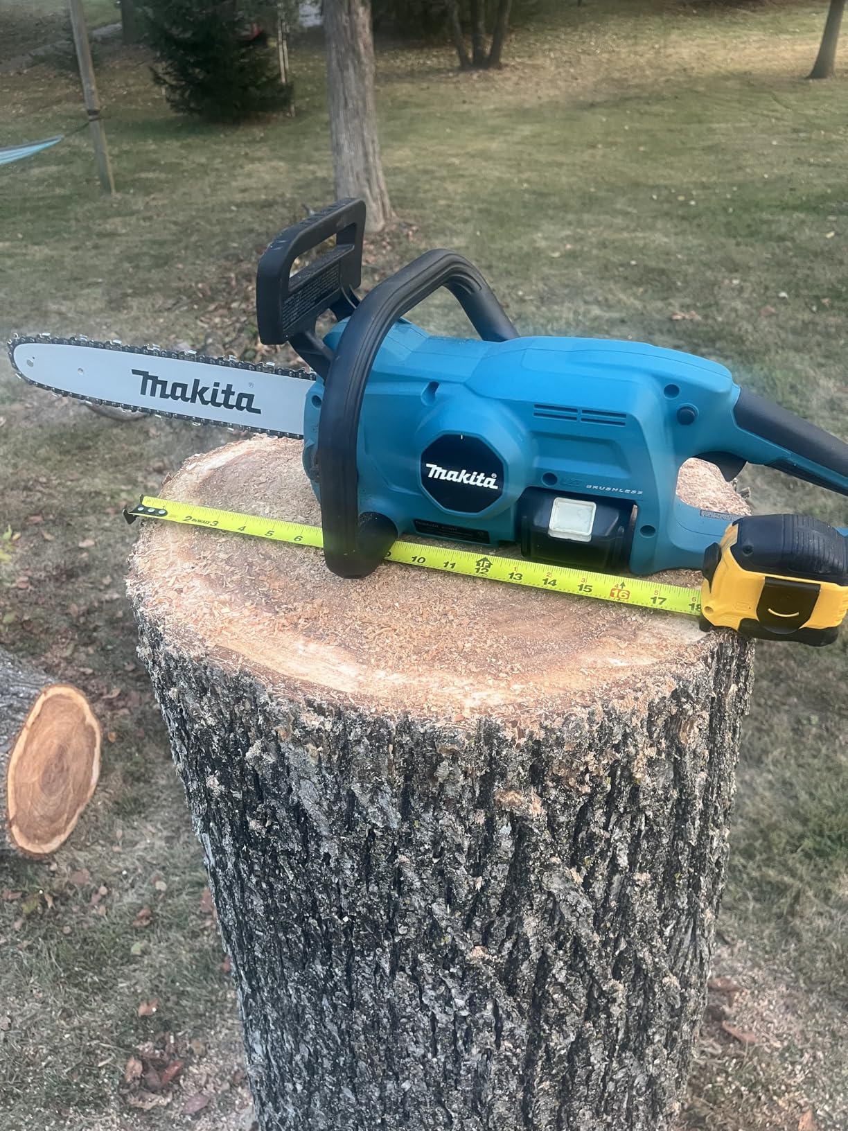 Makita XCU11Z 18V LXT Brushless Cordless 14 Chain Saw (Tool Only) - Customer Photo 1
