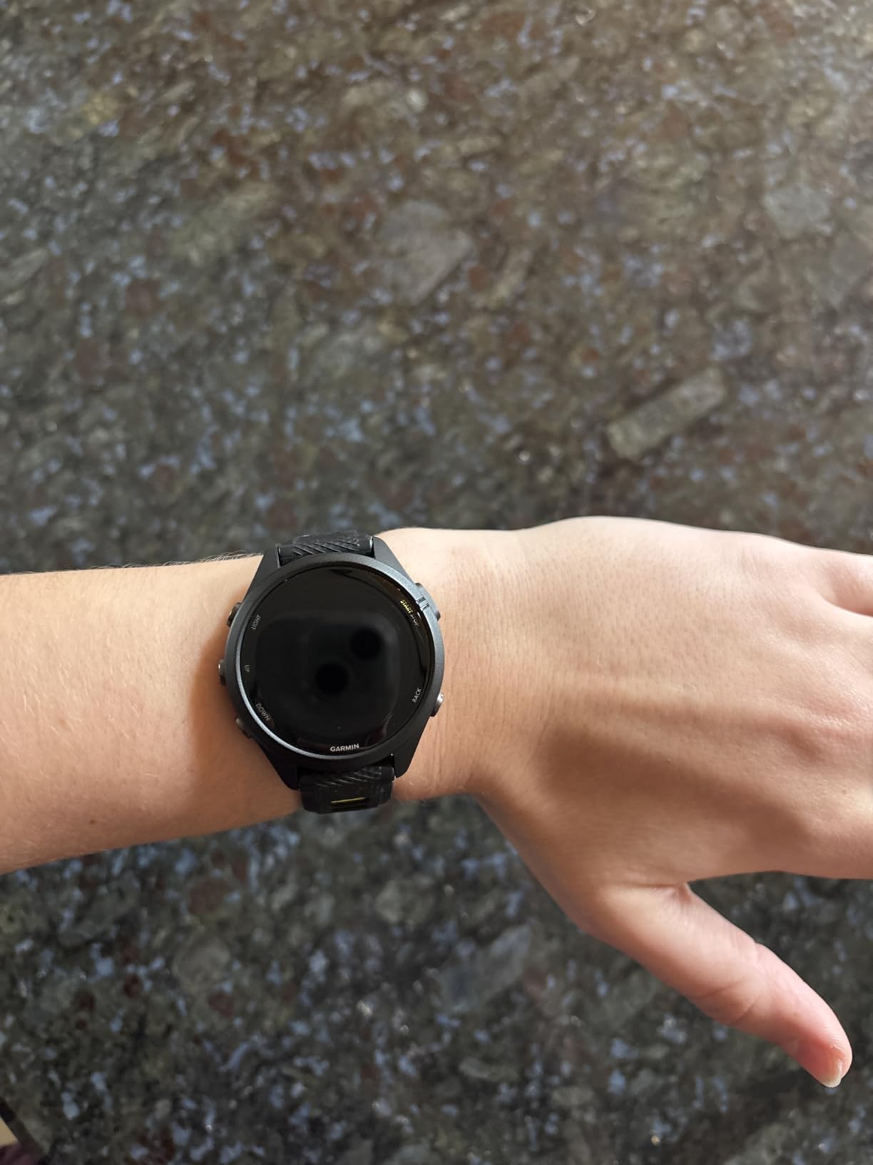 Garmin Forerunner 265 Running Smartwatch, Colorful AMOLED Display, Training Metrics and Recovery Insights, Black and Powder Gray - Customer Photo 5