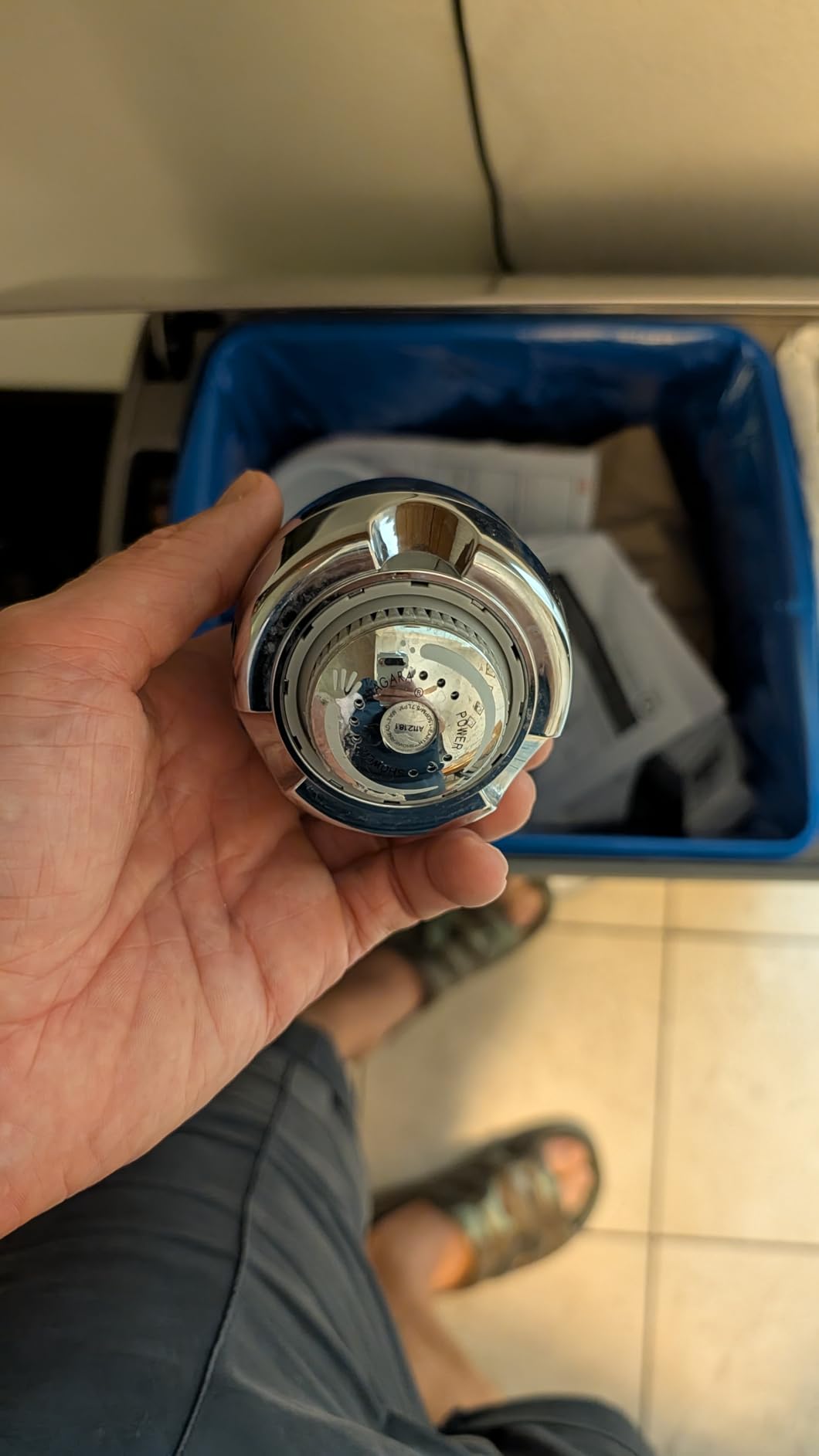 Delta Faucet ProClean Brushed Nickel Shower Head with Handheld, Showerhead with High Pressure Spray, Handheld Shower Head, 6 Spray Settings, SpotShield Brushed Nickel 75740SN - Customer Photo 2