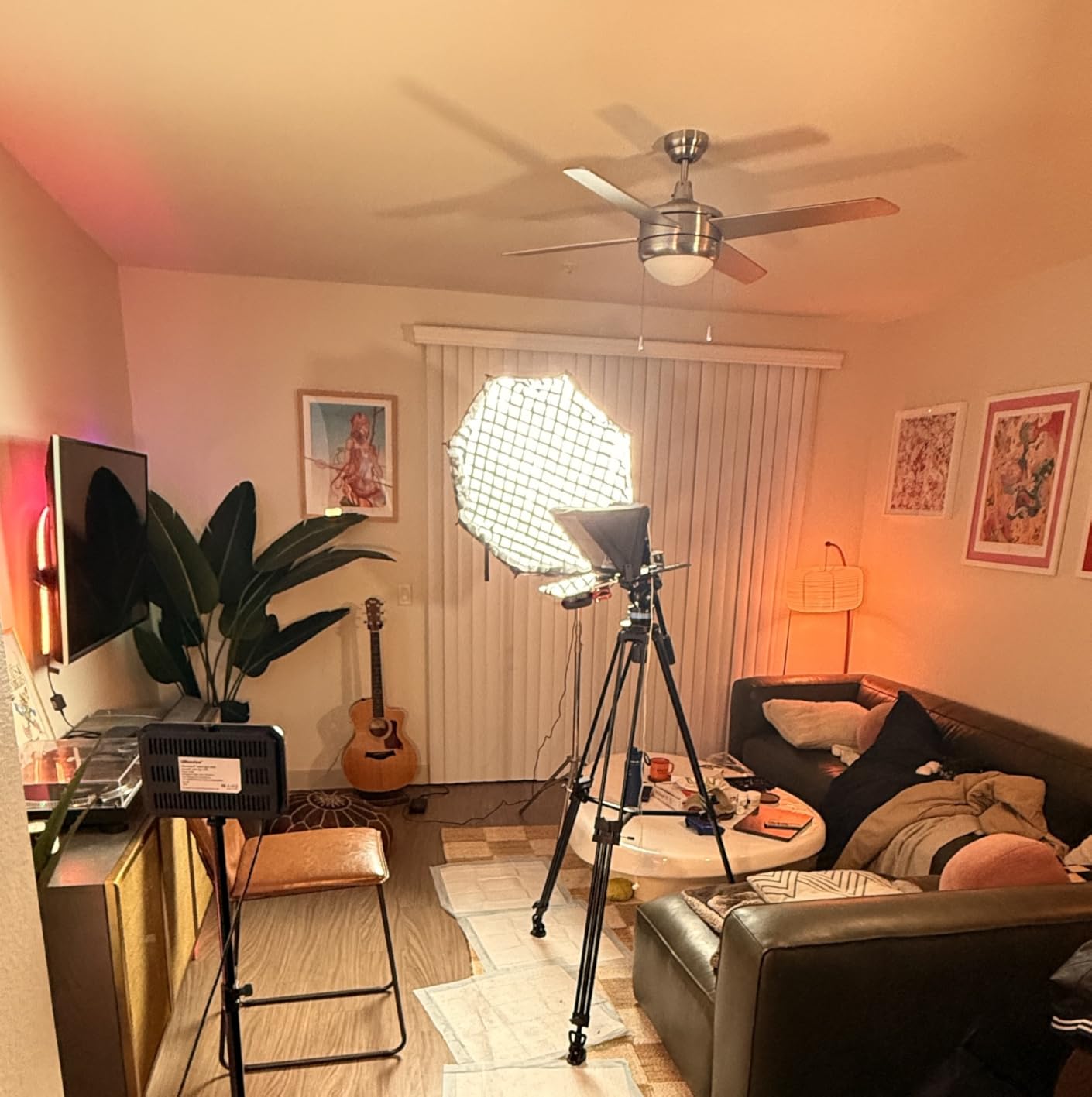 amaran 200x S 200W Bi-Color LED Video Light, Bluetooth App Control Studio Light, DC/AC Power Supply Bowens Mount Silent Fan Photography Lighting customer photo 1