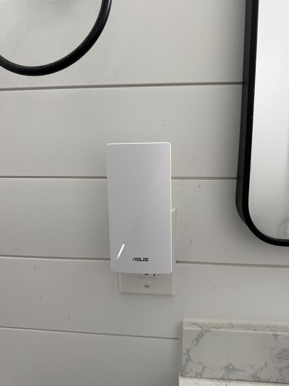 ASUS RP-AX58 AX3000 Dual Band WiFi 6 (802.11ax) Range Extender, AiMesh Extender for Seamless mesh WiFi; Works with Any WiFi Router - Customer Photo 2