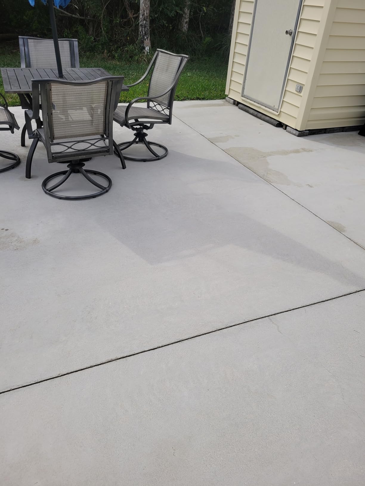 Westinghouse ePX3500 Electric Pressure Washer, 2500 Max PSI 1.76 Max GPM with Anti-Tipping Technology, Onboard Soap Tank, Pro-Style Steel Wand, 5-Nozzle Set, for Cars/Fences/Driveways/Home/Patios - Customer Photo 1