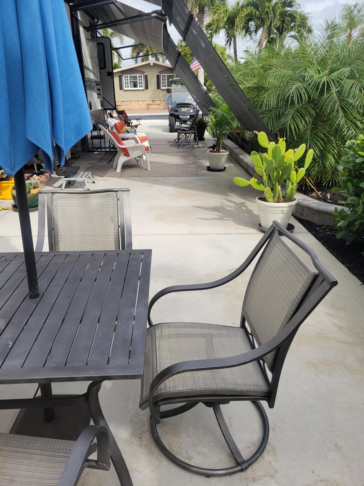 Westinghouse ePX3500 Electric Pressure Washer, 2500 Max PSI 1.76 Max GPM with Anti-Tipping Technology, Onboard Soap Tank, Pro-Style Steel Wand, 5-Nozzle Set, for Cars/Fences/Driveways/Home/Patios - Customer Photo 2