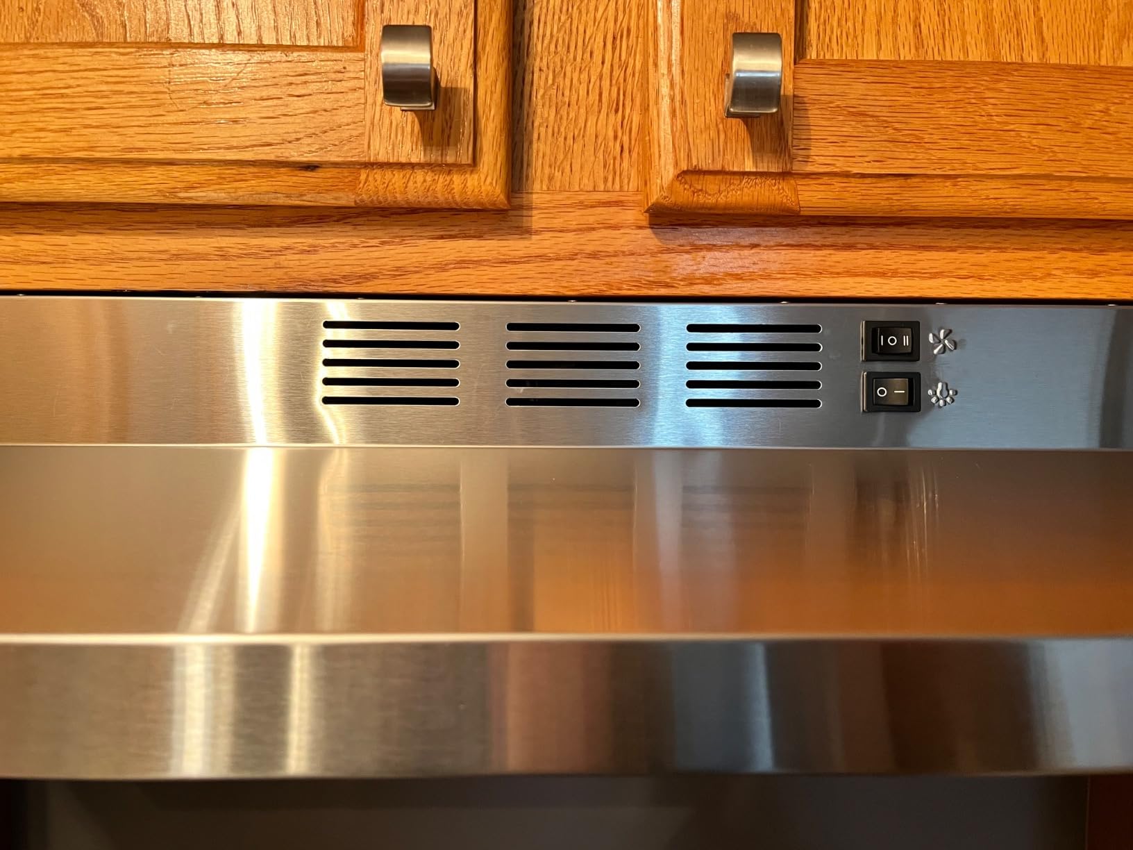 FIREGAS 30 inch Range Hood Under Cabinet, Ducted/Ductless Convertible Stainless Steel Kitchen Range Hood with Rocker Button Control, 2 Speed Exhaust Fan, 300 CFM Aluminum Filter Included - Customer Photo 3