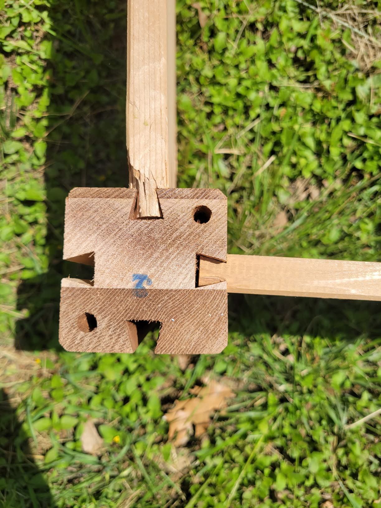 Jumbl Raised Canadian Cedar Garden Bed | Garden Beds Outdoor | Elevated Wood Planter for Growing Fresh Herbs, Vegetables, Flowers, Succulents & Other Plants at Home | Great for Outdoor | 48x48x10