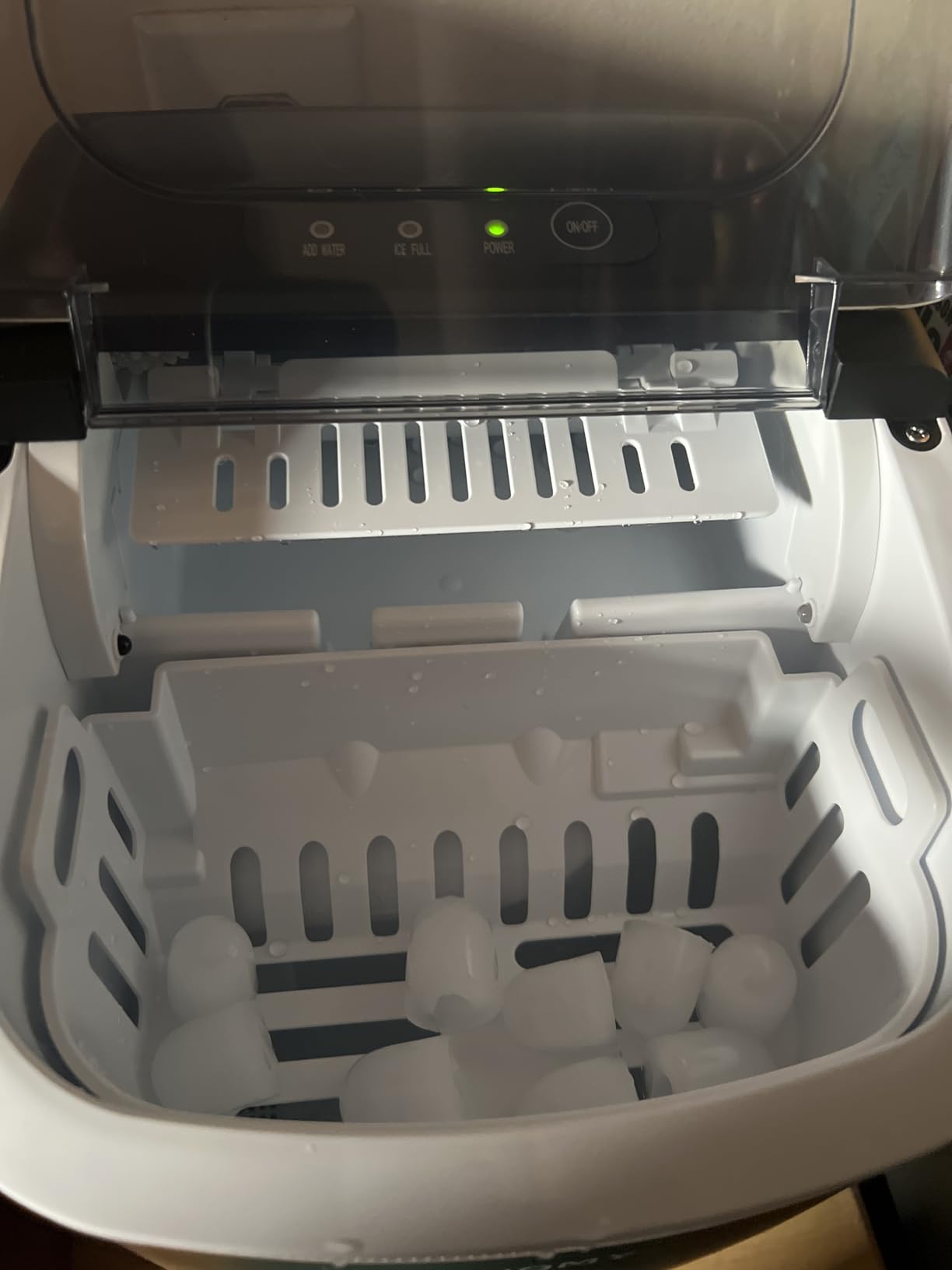 EUHOMY Countertop Ice Maker Machine with Handle, 26lbs in 24Hrs, 9 Ice Cubes Ready in 6 Mins, Auto-Cleaning Portable Ice Maker with Basket and Scoop, for Home/Kitchen/Camping/RV. (Black) - Customer Photo 1