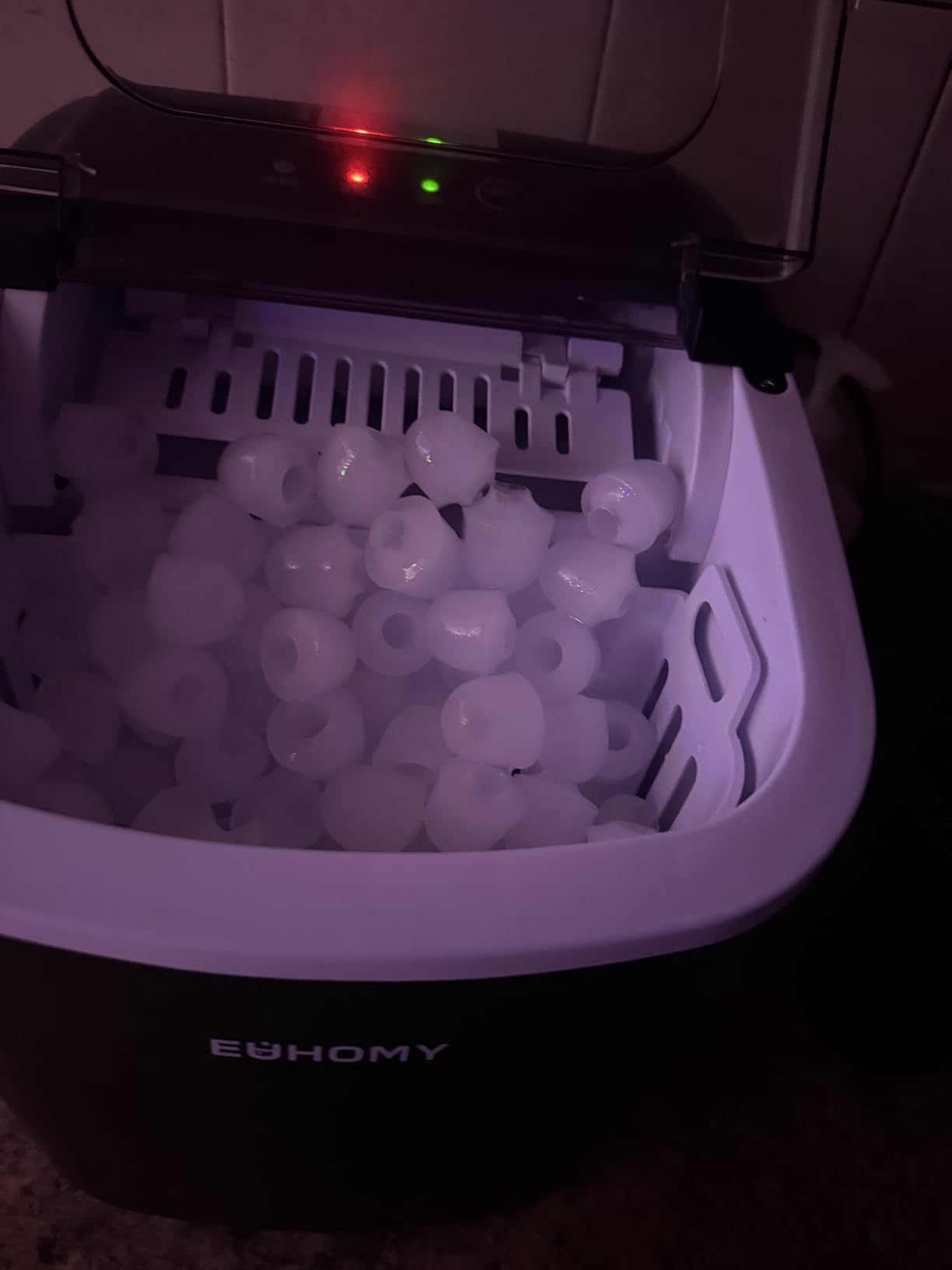 EUHOMY Countertop Ice Maker Machine with Handle, 26lbs in 24Hrs, 9 Ice Cubes Ready in 6 Mins, Auto-Cleaning Portable Ice Maker with Basket and Scoop, for Home/Kitchen/Camping/RV. (Black) - Customer Photo 3