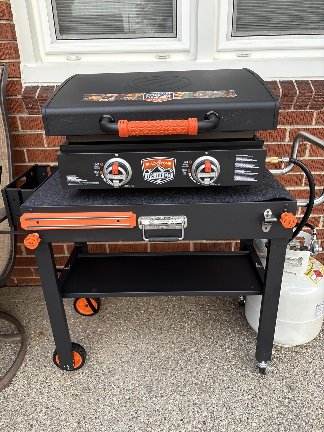 EUTRKei Grill Table for Blackstone Griddle, Portable Griddle Table with Caddy - Fit 17