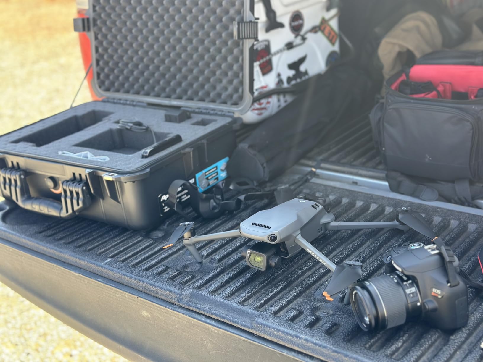 DJI Mavic 3 Pro with DJI RC, Flagship Triple-Camera Drone with 4/3 CMOS Hasselblad camera, 43-Min Flight Time, 15km HD Video Transmission, FAA Remote ID Compliant, 4K Camera Drone for Adults - Customer Photo 1