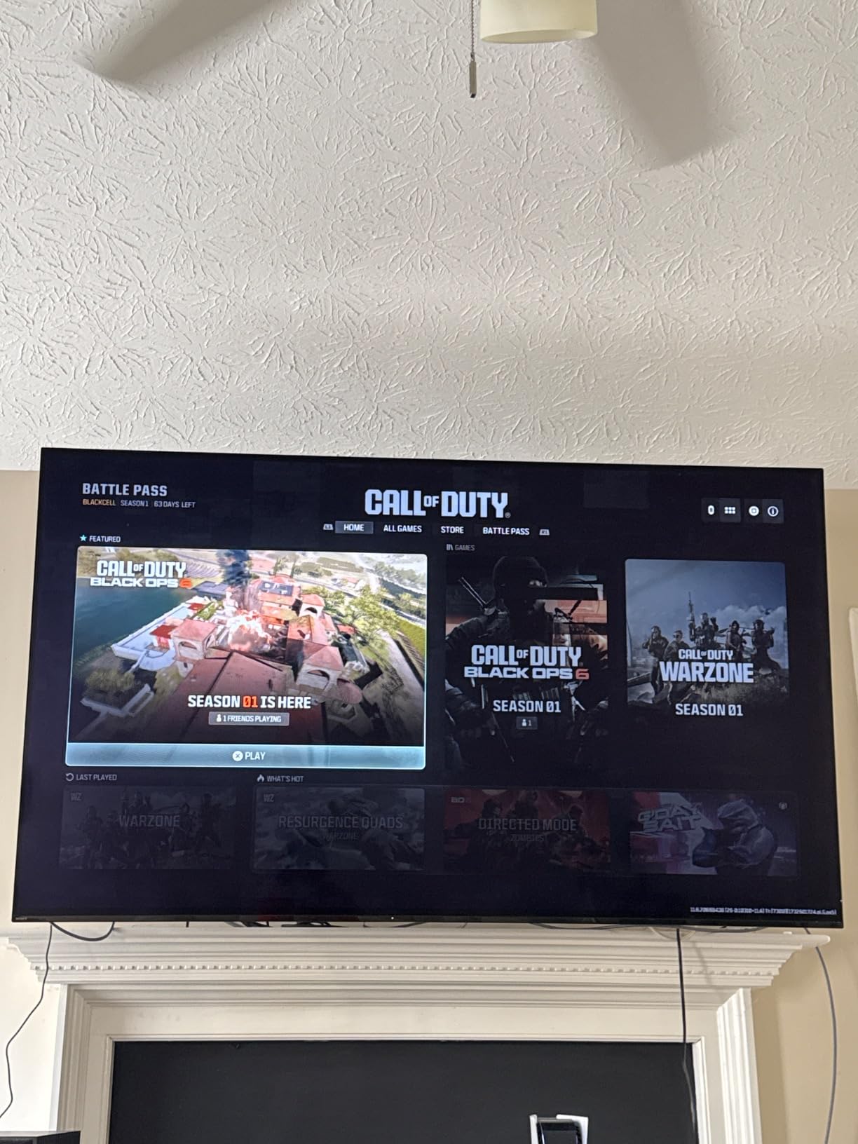 Sony BRAVIA XR A80L 77 Inch OLED 4K Ultra HD Smart Google TV with Dolby Vision HDR and PS5 Gaming Features (2023) - Customer Photo 1