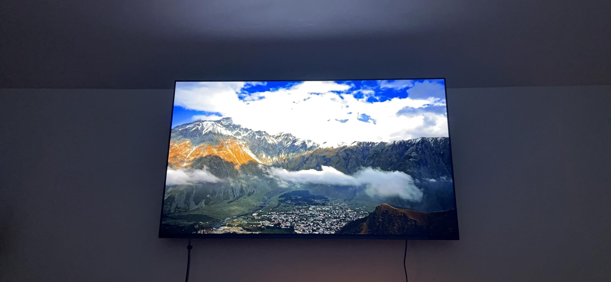 Sony BRAVIA XR A80L 77 Inch OLED 4K Ultra HD Smart Google TV with Dolby Vision HDR and PS5 Gaming Features (2023) - Customer Photo 2