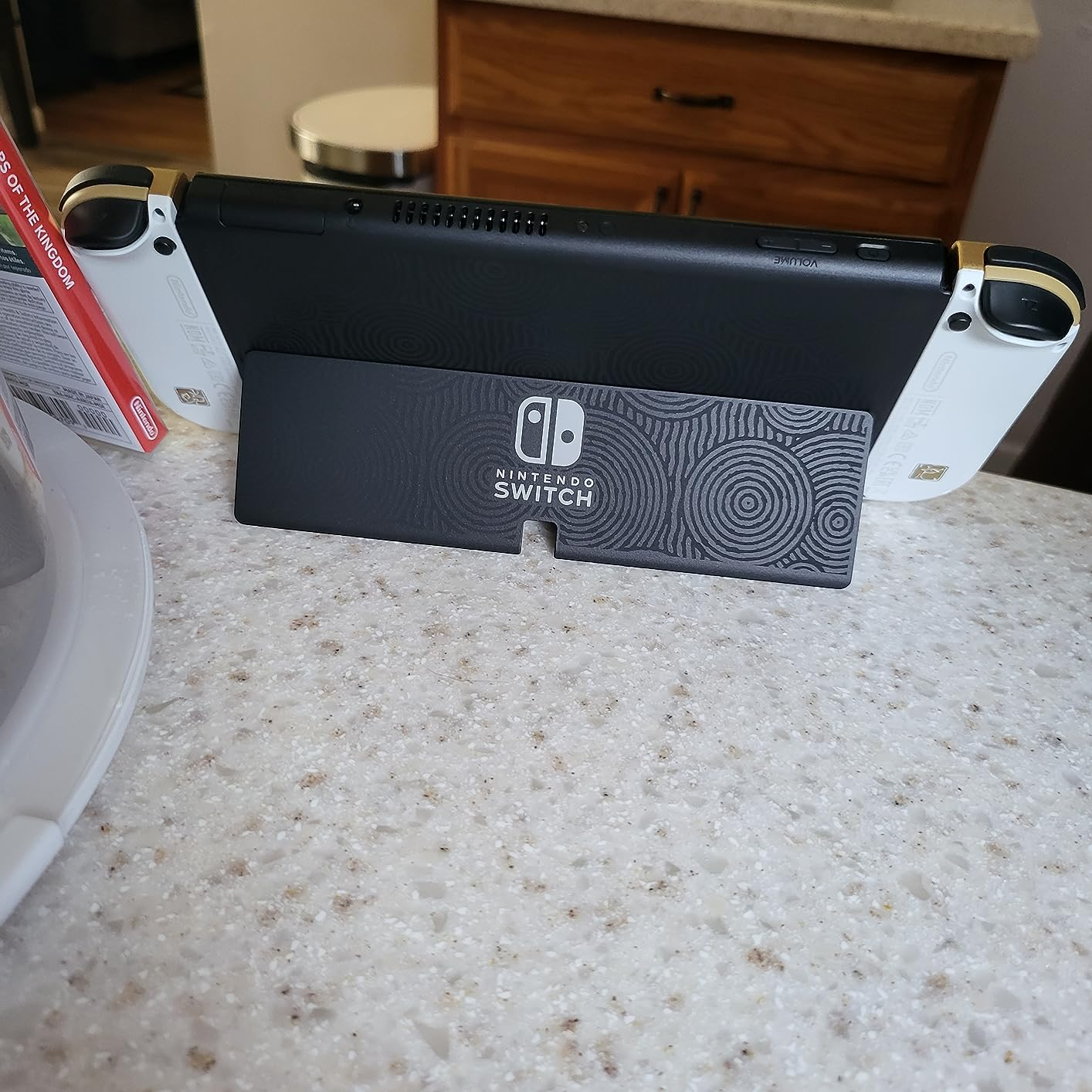 Nintendo Switch - OLED Model The Legend of Zelda: Tears of the Kingdom Edition - Customer Photo 1