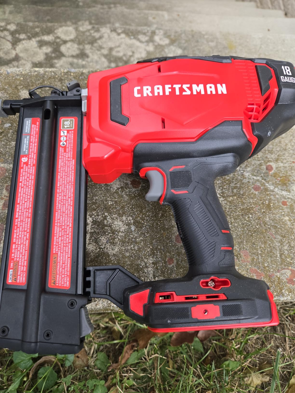 CRAFTSMAN V20 Brad Nailer, 18GA, Cordless, Bare Tool Only (CMCN618B) - Customer Photo 2