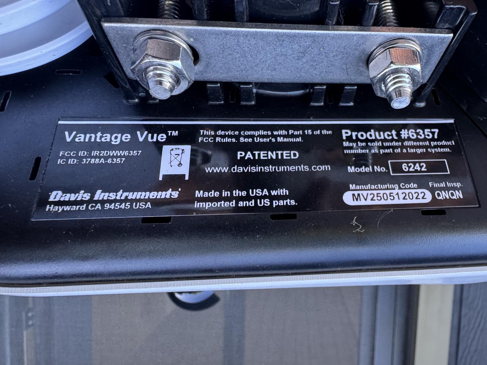 Davis Vantage Vue Wireless Weather Station w/WeatherLink Console - Customer Photo 1