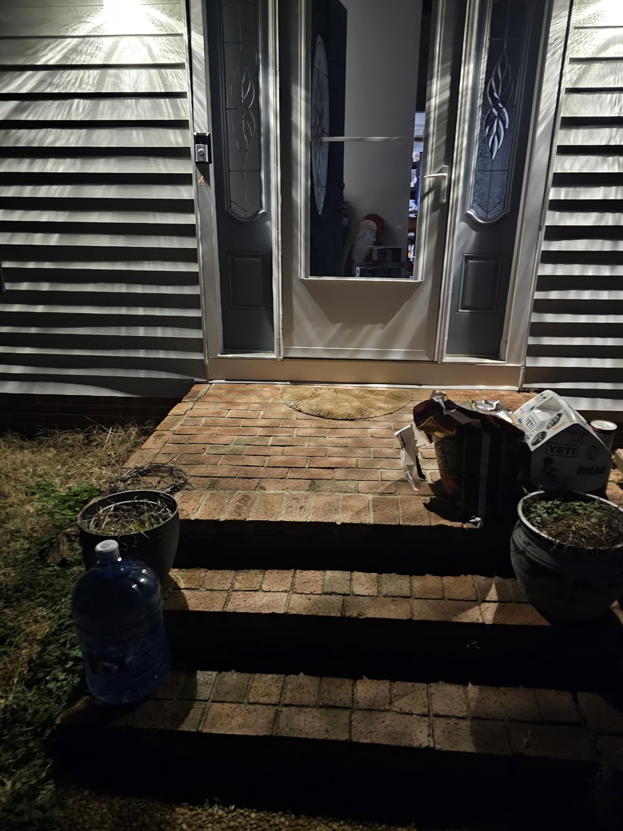 Ring Battery Doorbell (newest model), Home or business security with Head-to-Toe video, Live View with Two-Way Talk, and Motion Detection & Alerts, Satin Nickel - Customer Photo 2