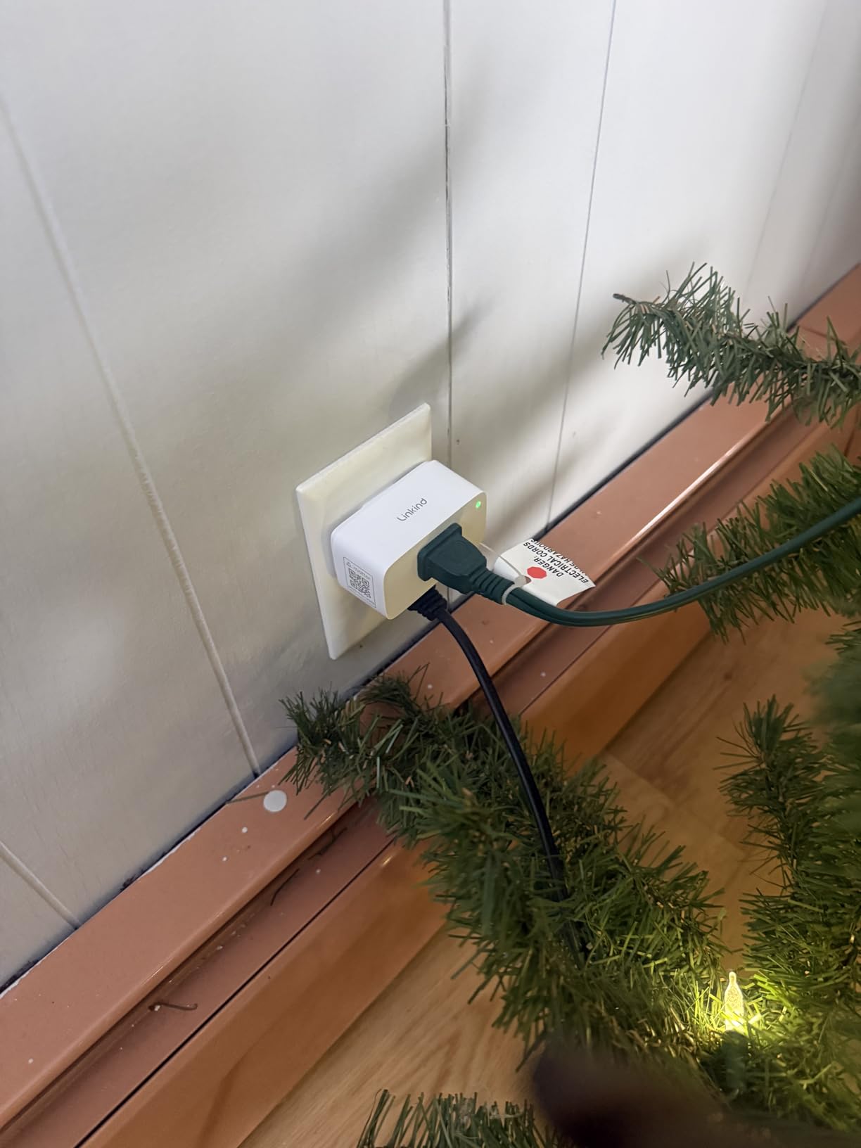 Linkind Matter Smart Plug, Work with Apple Home, Siri, Alexa, Google, SmartThings, Smart Home Smart Outlet Timer 15A/1800W, APP Remote Control & Schedule, ETL & FCC Certified, 2.4G Wi-Fi Only, 4 Pack - Customer Photo 1