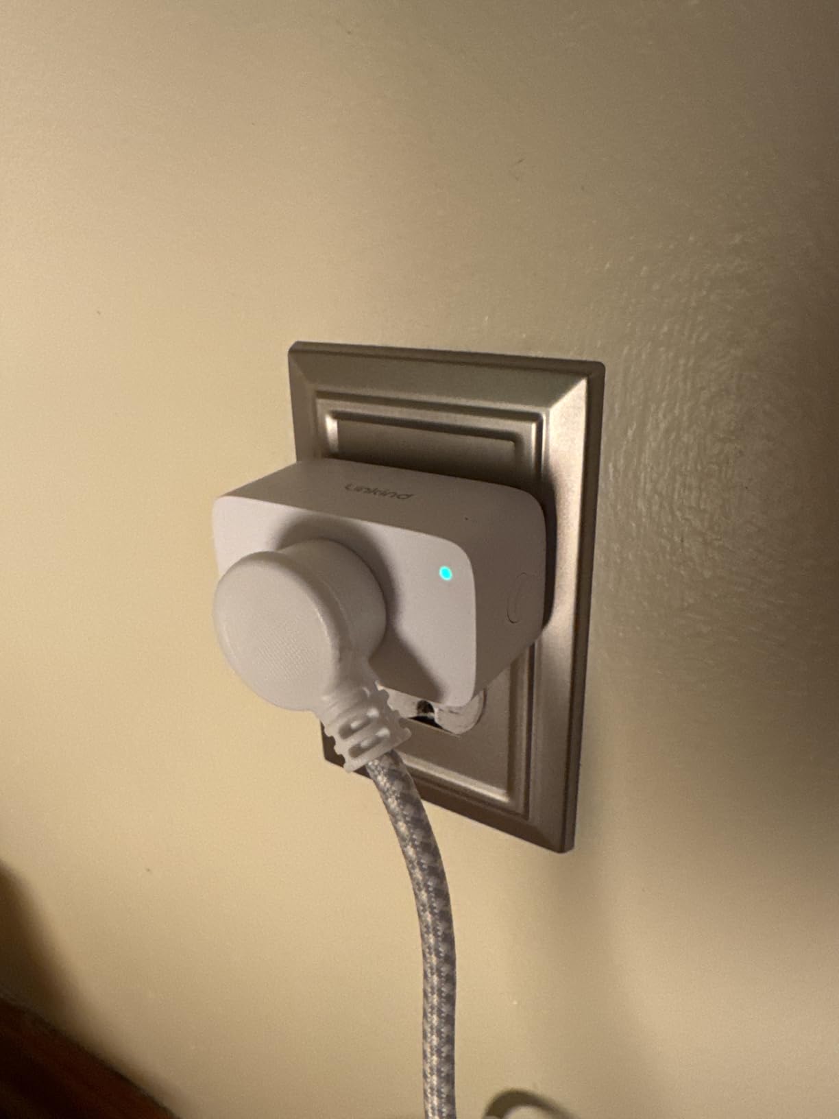 Linkind Matter Smart Plug, Work with Apple Home, Siri, Alexa, Google, SmartThings, Smart Home Smart Outlet Timer 15A/1800W, APP Remote Control & Schedule, ETL & FCC Certified, 2.4G Wi-Fi Only, 4 Pack - Customer Photo 3