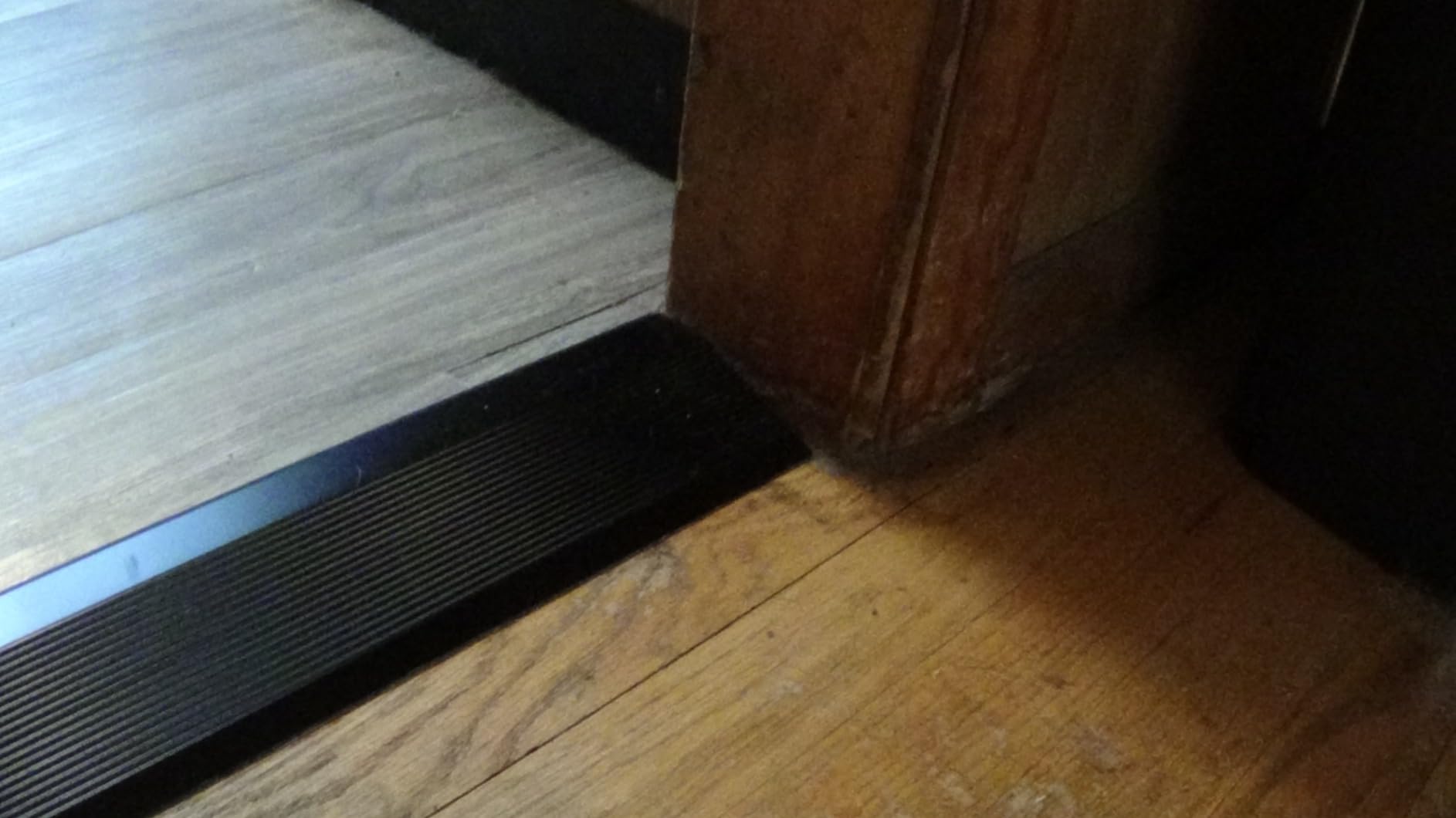 Trimold Aluminum Floor Transition Strip Flooring Reducer, Suitable for Doorways Threshold Ramp Tile Laminate, Bridge The Height Between 0.3-1.6 Inch (2.9Ft x 3.9In, Matte Silver) - Customer Photo 2