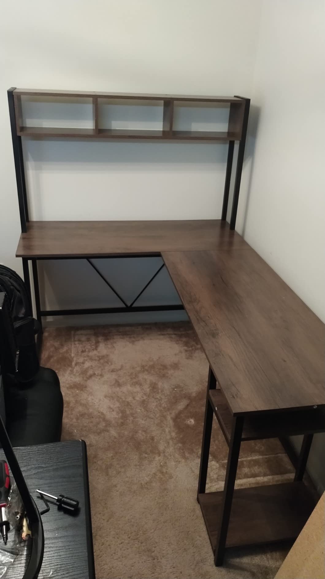 SEDETA L Shaped Gaming Desk, Reversible Computer Desk with Power Outlet and Pegboard, Gaming Desk with Led Lights, Keyboard Tray and Storage Bag for Home Office, Black - Customer Photo 2