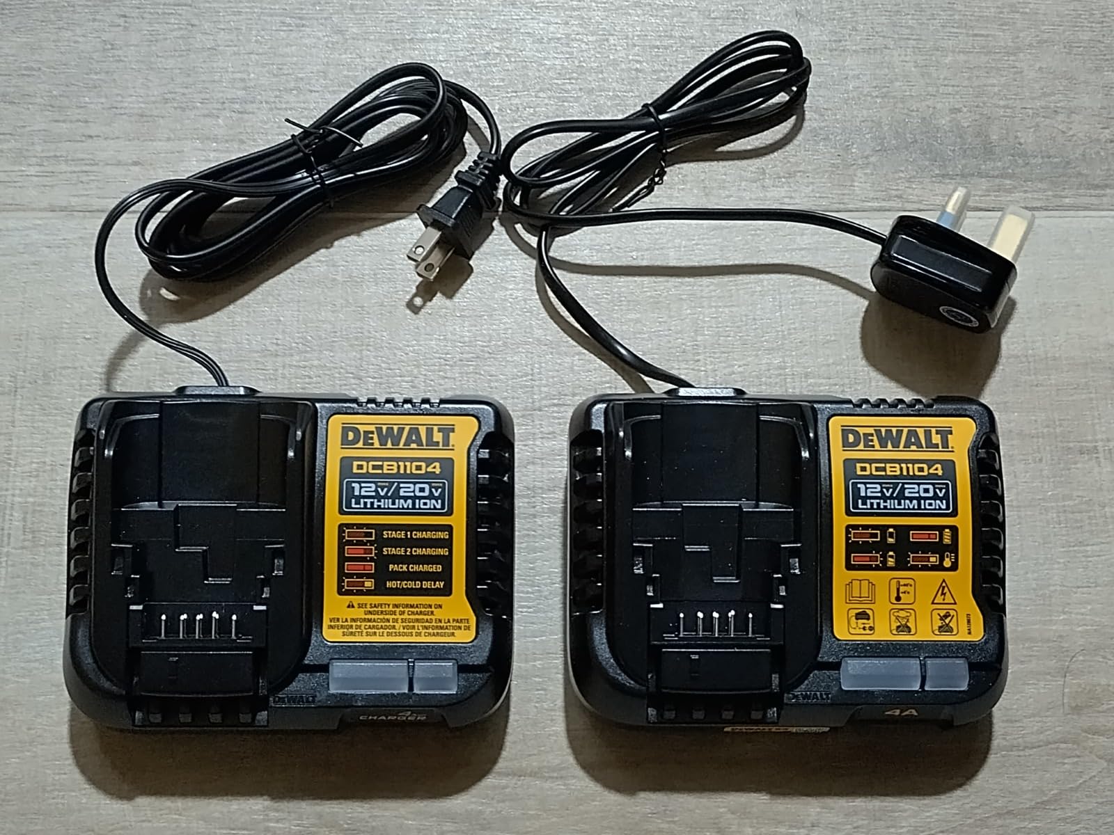 DEWALT 20V MAX Cordless Drill and Impact Driver, Power Drill Brushless 2-Tool Power Tool Combo Kit, Includes 2 Batteries, Charger and Bag (DCK277D2) - Customer Photo 1