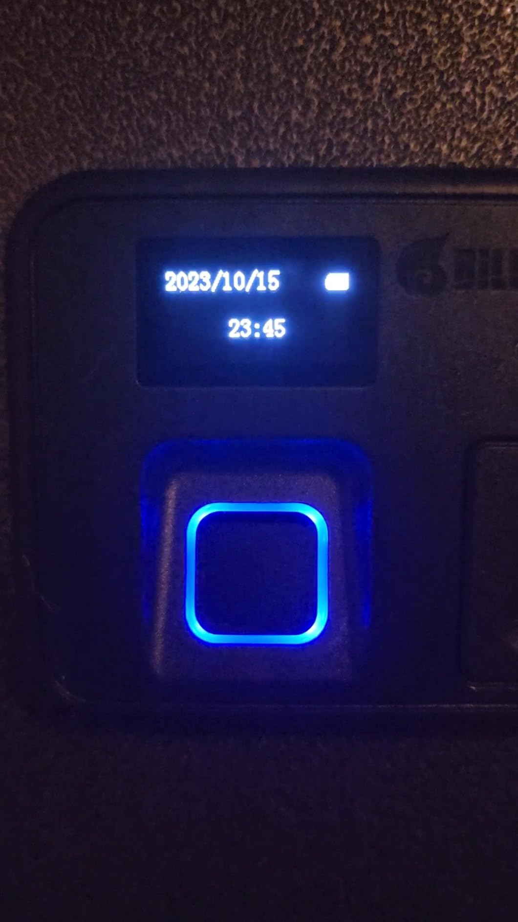 Billconch Smart Gun Safe for Multiple Pistols - Automatic Lock Safe Box with LCD Display/Voice Guide, Quick Access Unlock with Fingerprint/Keypad/Key/App, Biometric Handgun Safe for Money Valuables - Customer Photo 2