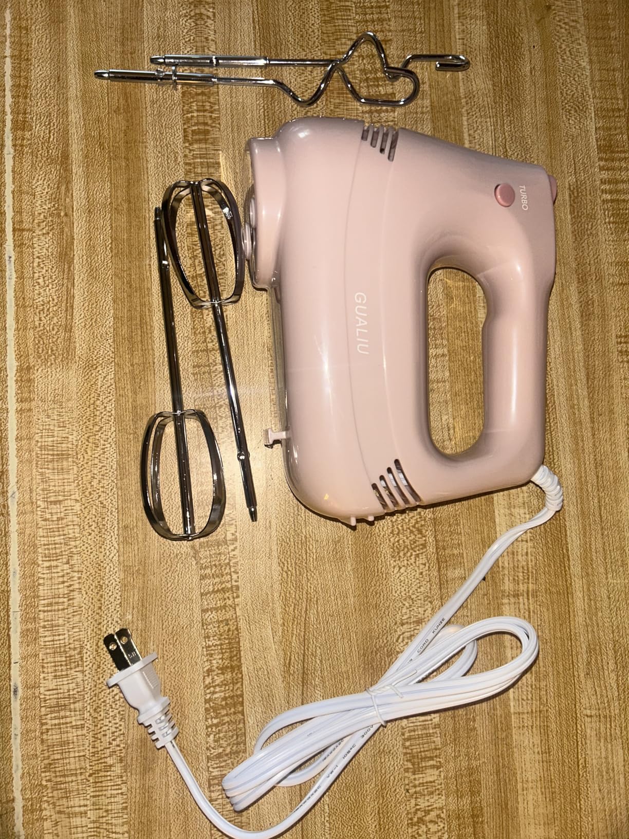 GUALIU Electric Hand Mixer with Stainless Steel Whisk, Dough Hook Attachment and Storage Bag, Handheld Mixer for Baking Cakes, Eggs, Cream Food Mixers. Turbo Boost /5 Speed Kitchen Blender PINK - Customer Photo 1