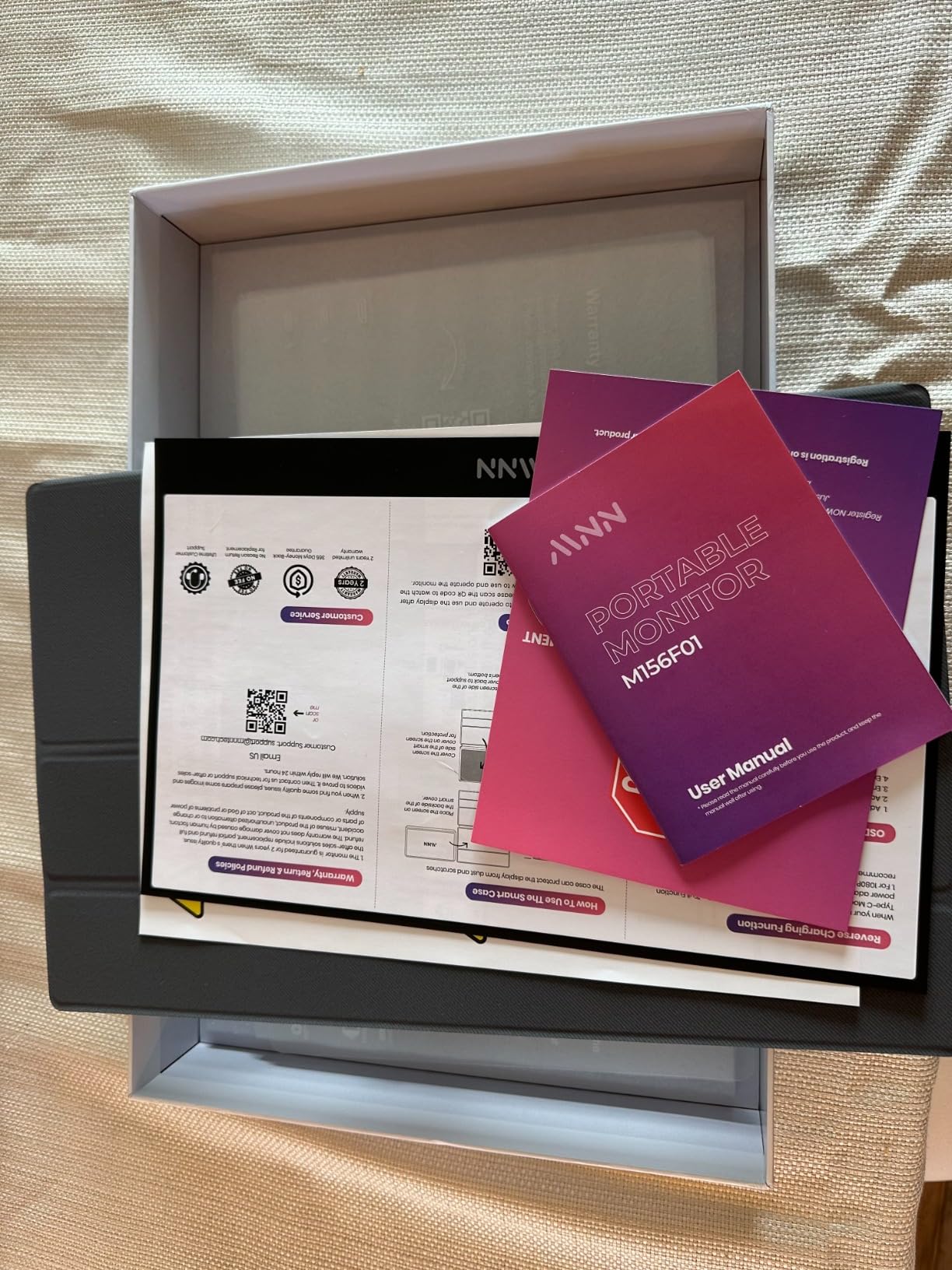 MNN 4K Portable Monitor 15.6