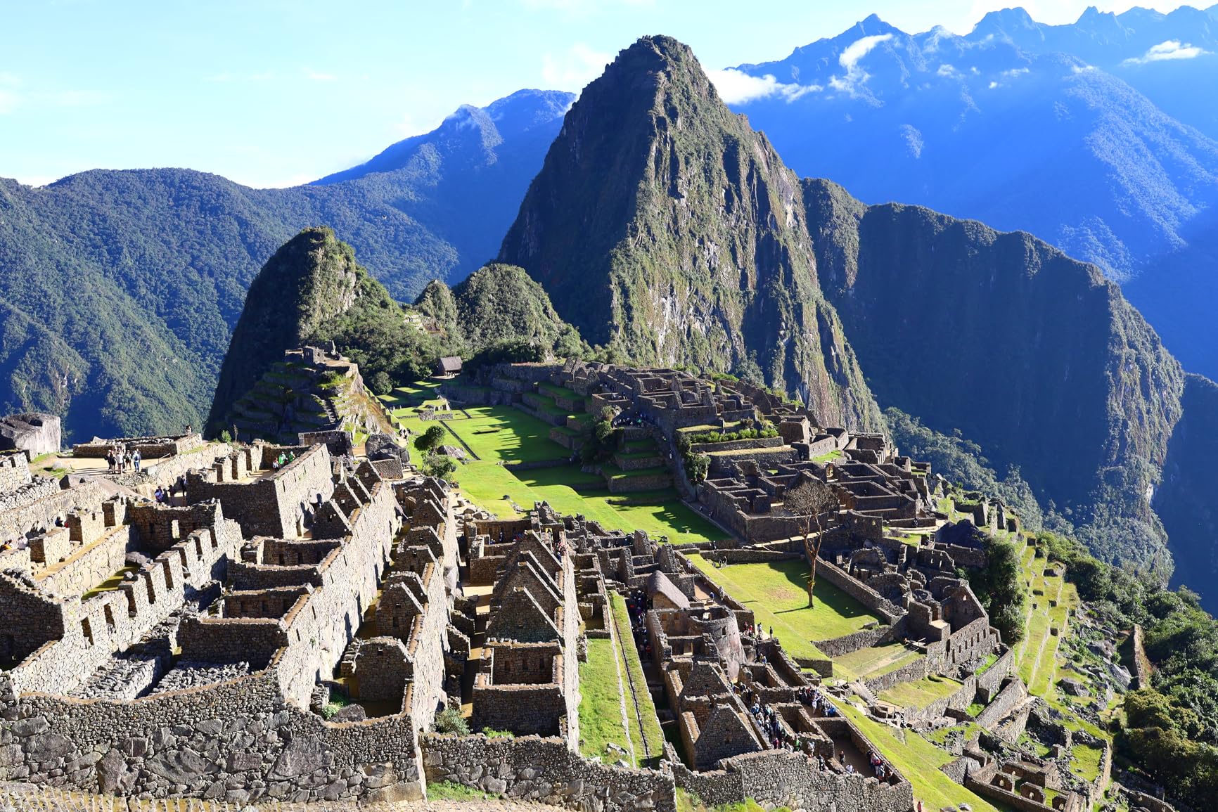 Canon RF28mm F2.8 STM Lens, RF Mount, Wide-Angle, for Full-Frame Cameras customer photo 2