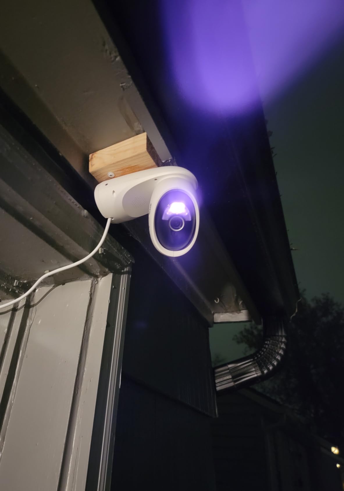 TP-Link Tapo 2K QHD Outdoor Pan/Tilt Wi-Fi Security Camera, 360° View, Motion Tracking, Color Night Vision, Free Person/Vehicle/Motion Detection, Cloud & SD Card Storage, 24/7 Recording, Tapo C520WS - Customer Photo 2