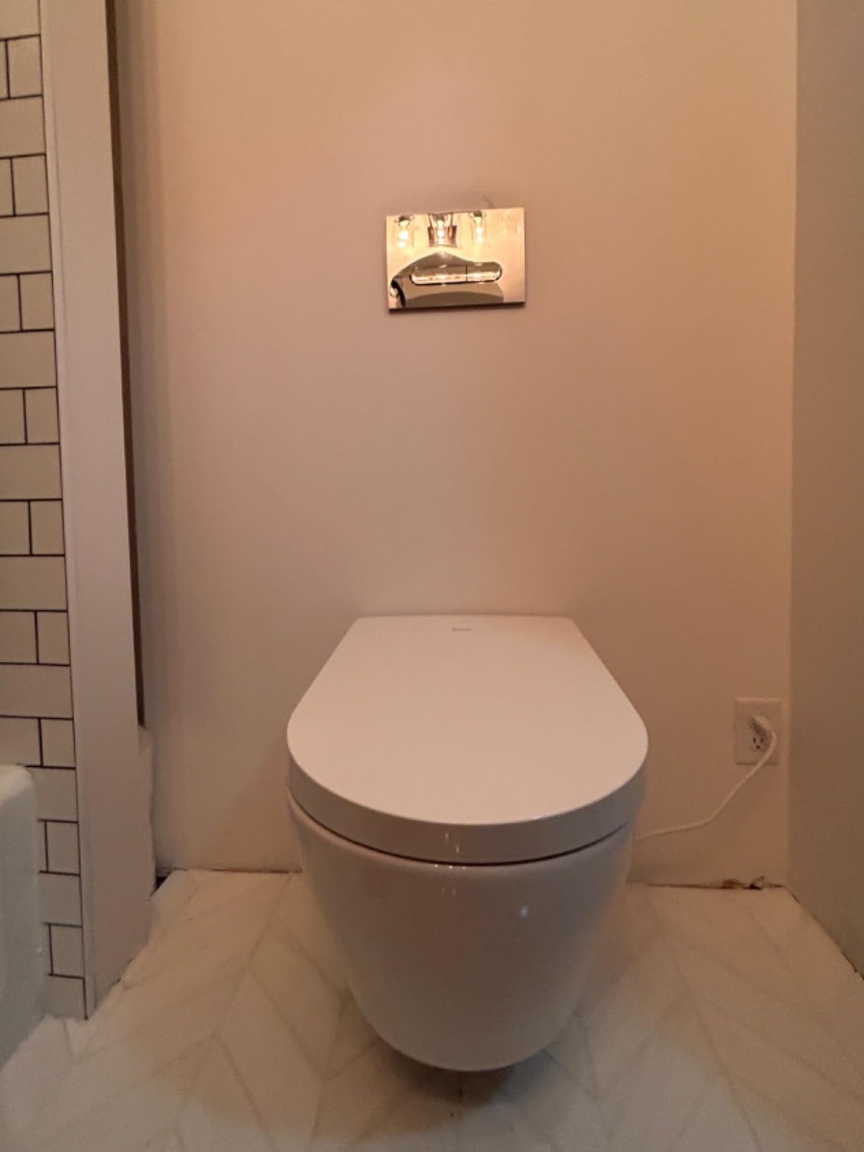 EPLO Intelligent Wall-Hung Smart Toilet with In-Wall Tank System,One-piece Elongated Bidet Toilet Combo,Heated Seat,Warm Air Dryer,Dual Auto Flush,Remote Control - Customer Photo 4