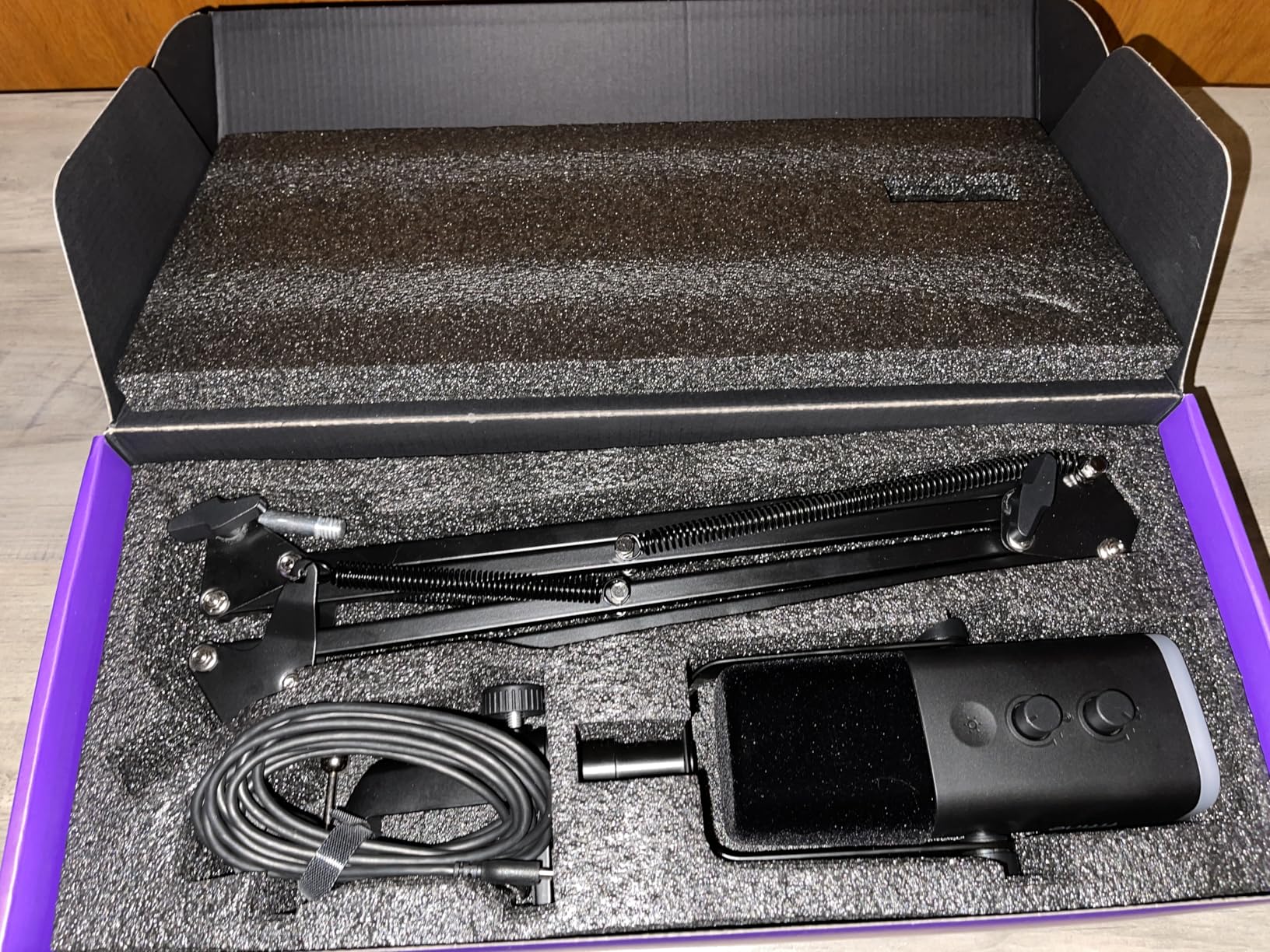 FIFINE XLR/USB Gaming Microphone Set, Dynamic PC Mic for Streaming Podcasting, Computer RGB Mic Kit with Boom Arm Stand, Mute Button, Headphones Jack, for Recording Vocal Voice-Over-AmpliGame AM8T customer photo 1