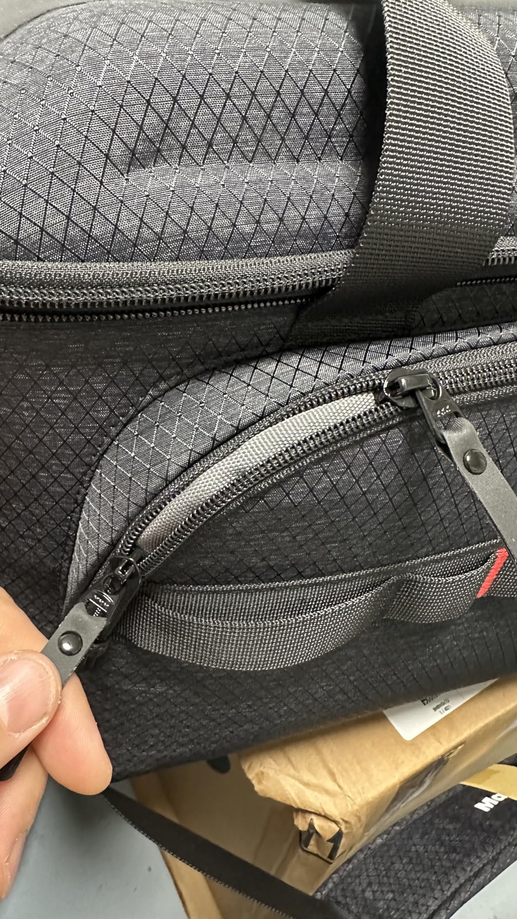 Manfrotto Pro Light Cineloader Large, Shoulder Bag, Camcorder & Cinema Bag, Padded Camera Case, Professional Video Dedicated Features, Top Access, Camera Storage, Dark Grey, Size Large - Customer Photo 3