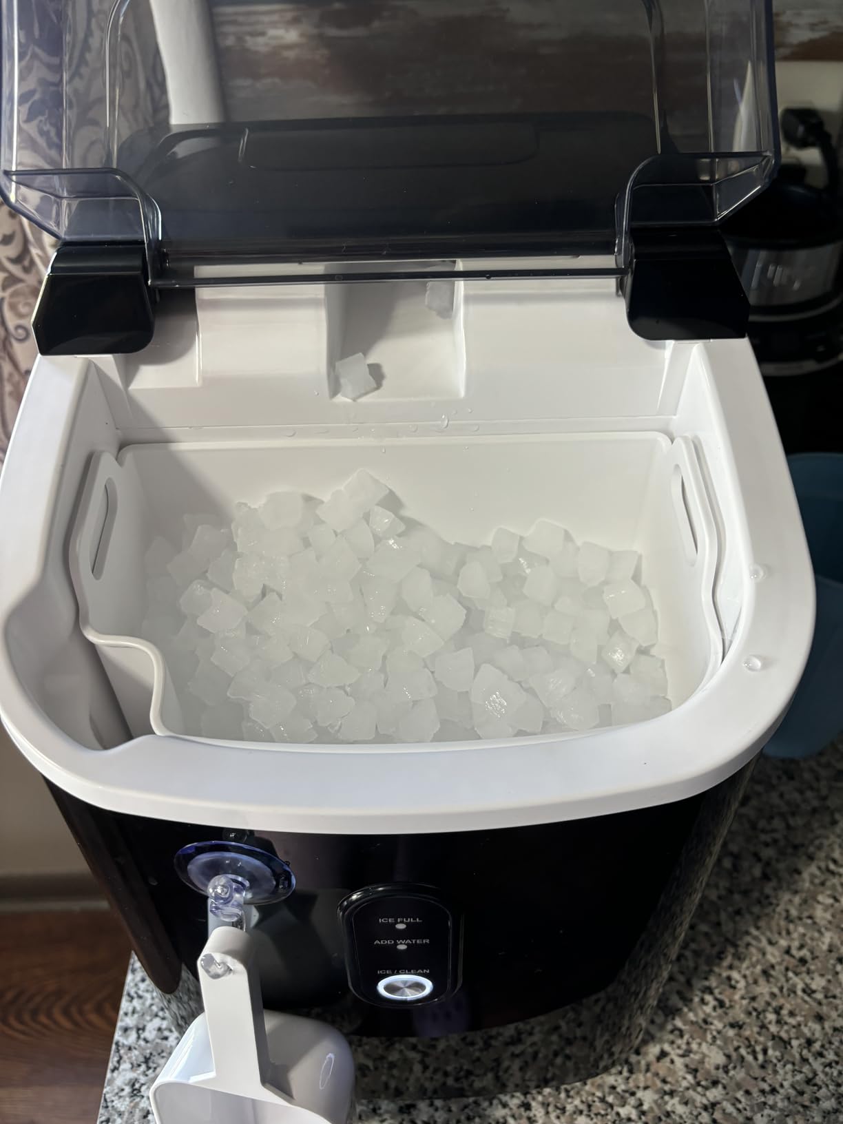 Nugget Ice Maker Countertop, Silonn Chewable Pellet Ice Machine with Self-Cleanin Function, 33lbs/24H Portable Ice Makers for Home Kitchen Officce, Black - Customer Photo 4