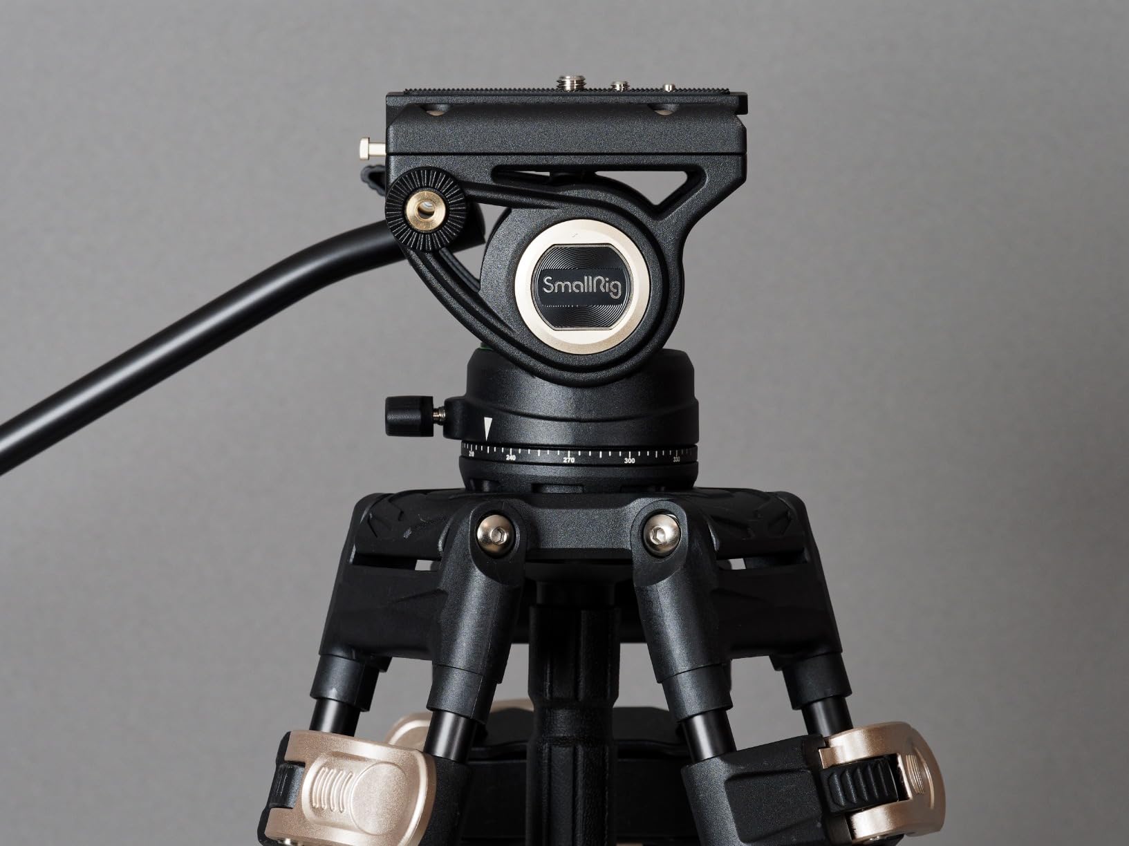 SMALLRIG AD-80 FreeBlazer Heavy-Duty Aluminum Alloy Tripod,71/inch Video Tripod with 75mm Bowl Adapter,One-Step Height Adjustment,Load up to 33lbs,Professional Tripod for DSLR,Camera,Camcorder-4164 - Customer Photo 1