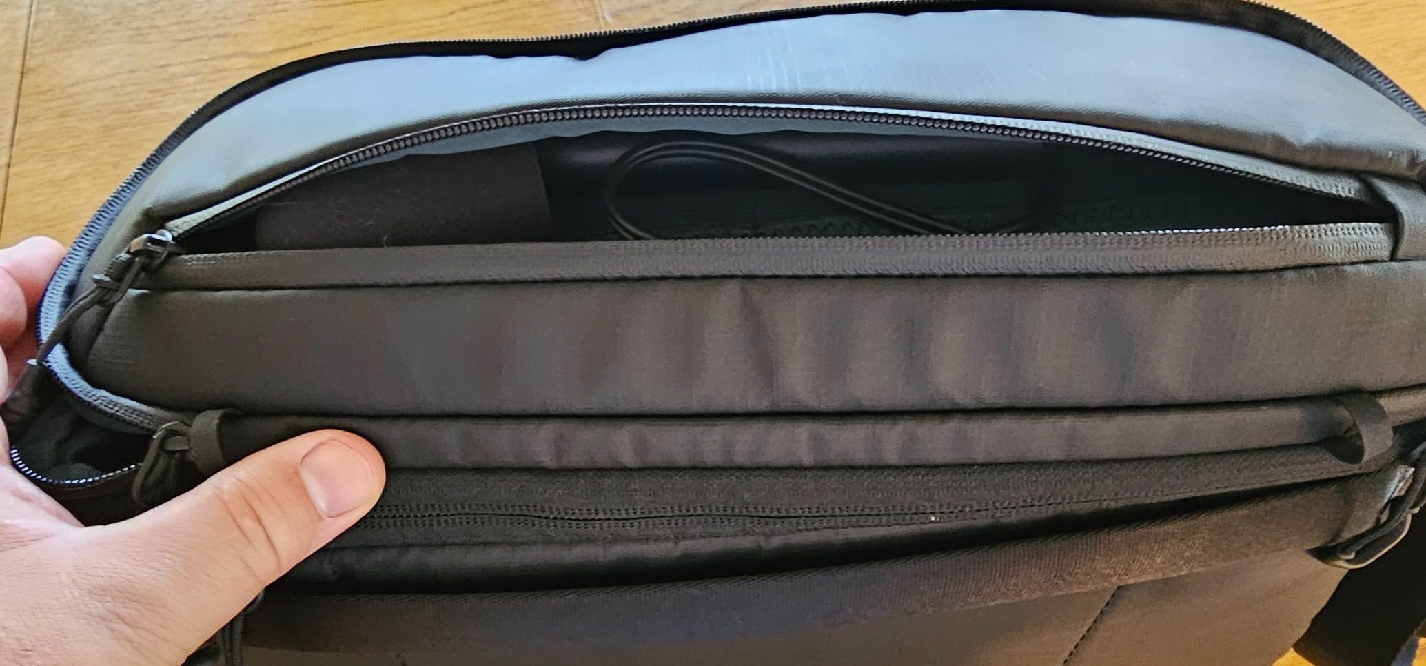 PGYTECH OneMo Sling Camera Bag 7L-9L, waterproof Crossbody Camera Shoulder Bag for Photographers Travel, DSLR Camera Bag for Sony/Canon/Nikon/DJI Mavic/Mirrorless/Tripod/Laptop - Customer Photo 4