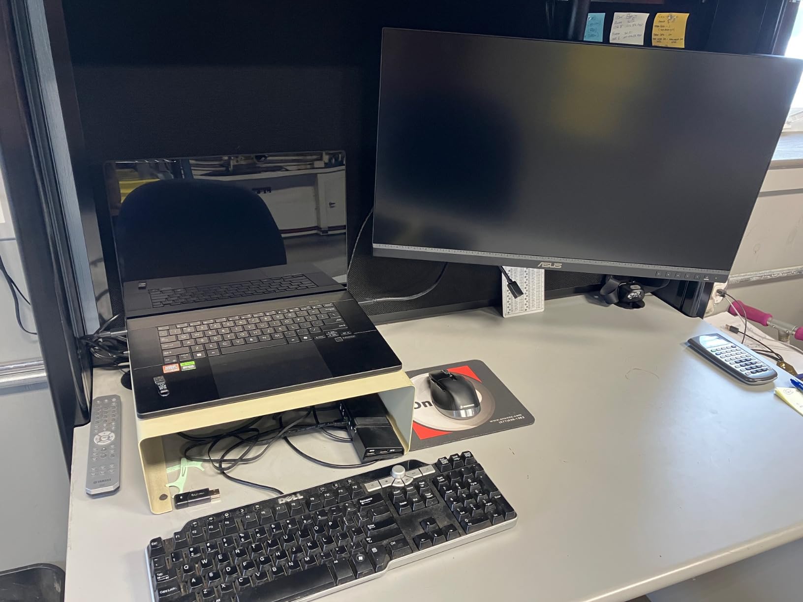 ASUS ProArt Display PA32UCXR 32 inch 4K HDR Mini-LED Monitor - Built-in Motorized Colorimeter, 99% Adobe RGB, 97% DCI-P3, Thunderbolt 4 - Customer Photo 2