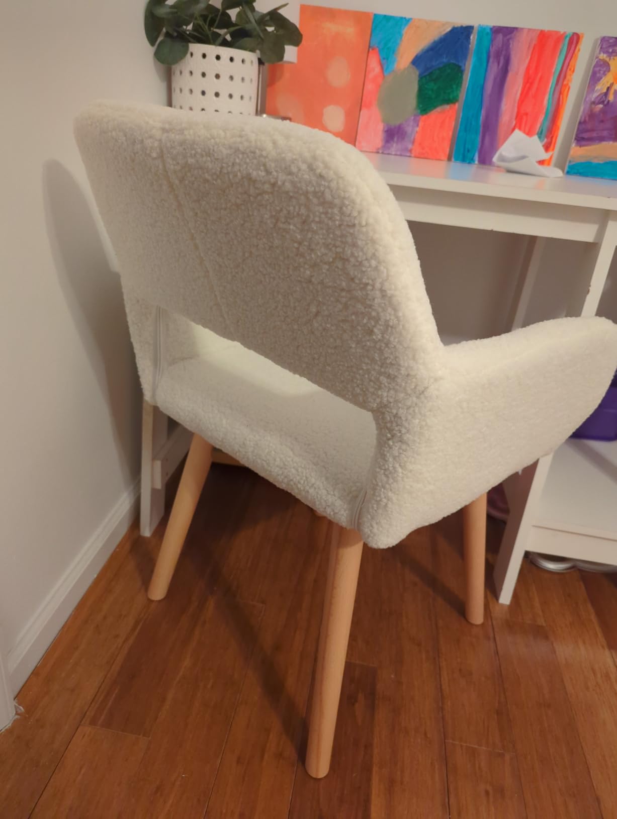 YEEFY Desk Chair No Wheels Vanity Chair Makeup Chair Comfy Accent Chair for Living Dining Room Bedroom Home Office Mid Century Modern Upholstered Armchair Sofa with Wood Legs (Wool White, 1) - Customer Photo 1