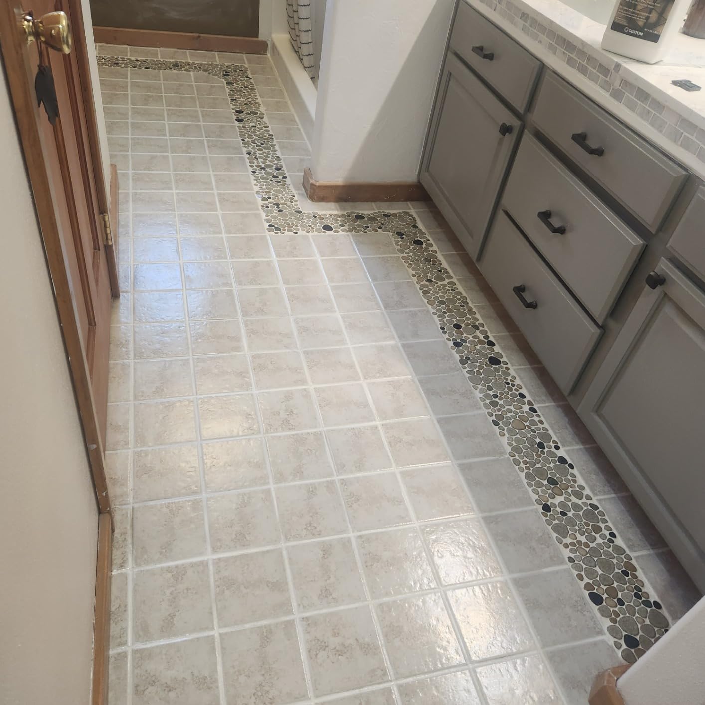 Primoon Pebble Stone Mosaic Tiles 5 Sheets, Beige Tan Brown Ceramic Mosaic Sheets Mesh Mounted 12x12, Glazed Porcelain Tile for Shower Floor Kitchen Bathroom Accent Wall Backsplash - Customer Photo 3