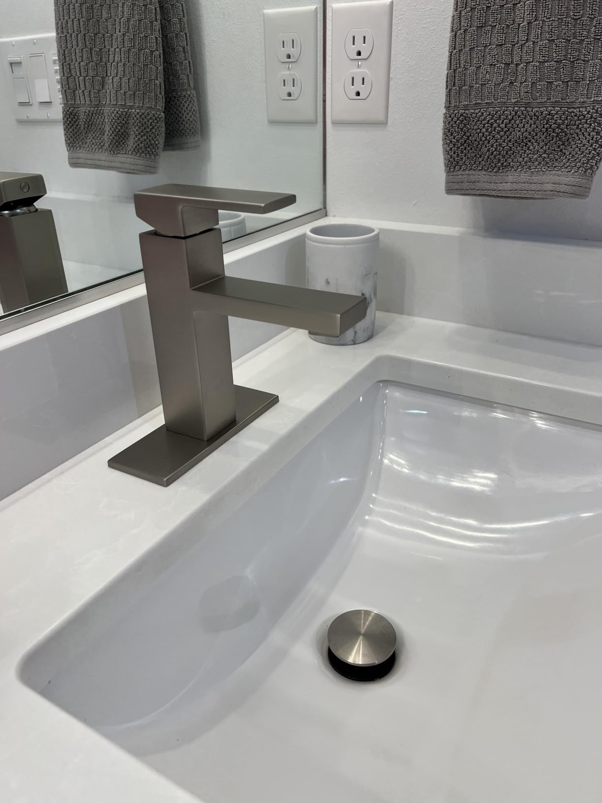 Moen Revyl Matte Black One-Handle Single Hole Modern Bathroom Sink Faucet with Optional Deckplate and Spring Loaded Drain Assembly, 84771BL - Customer Photo 1