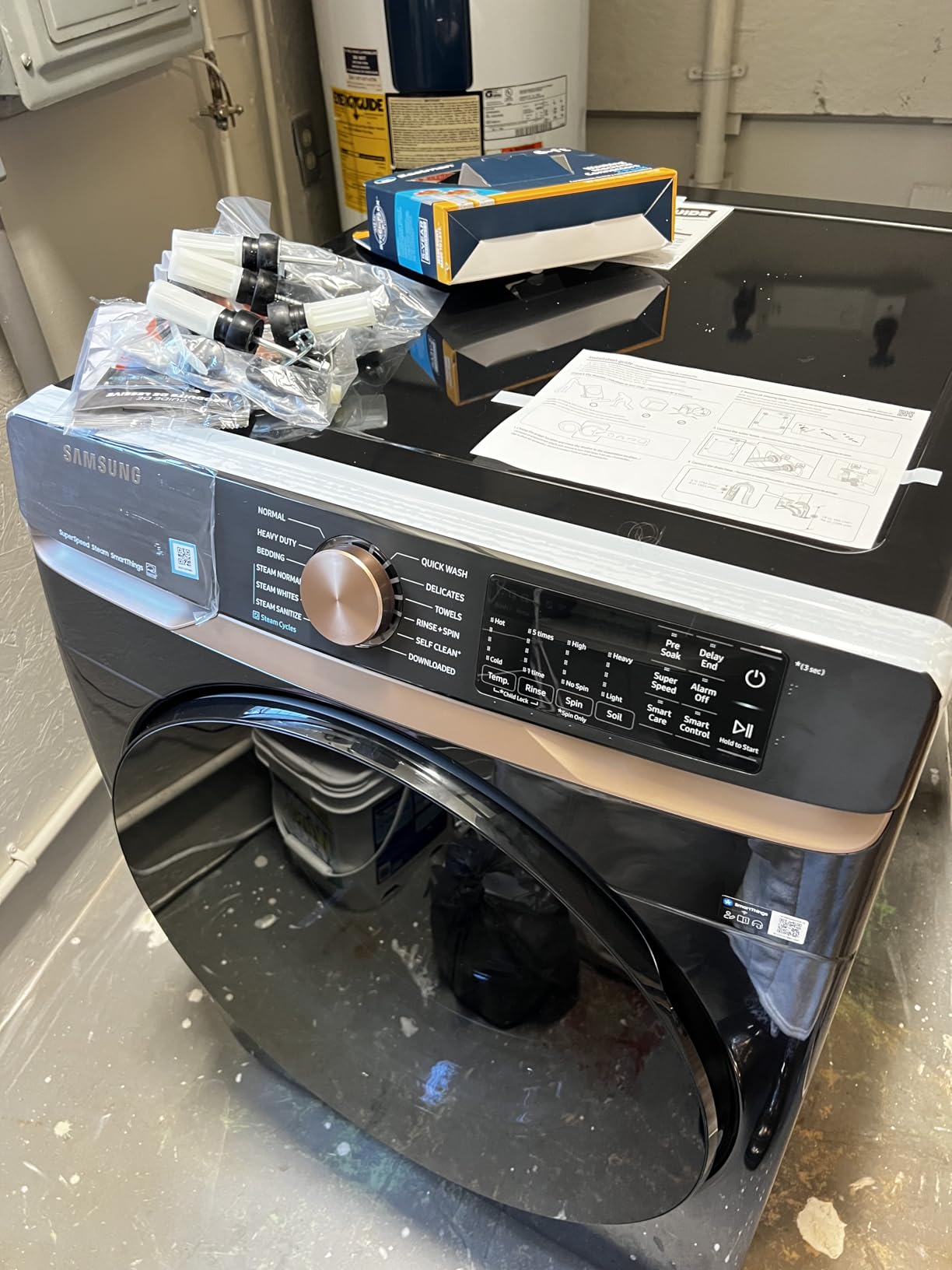 Samsung 27 in. 5.0 cu. ft. Black Stainless Steel Front Load Washer with Super Speed Wash and Steam - Customer Photo 2