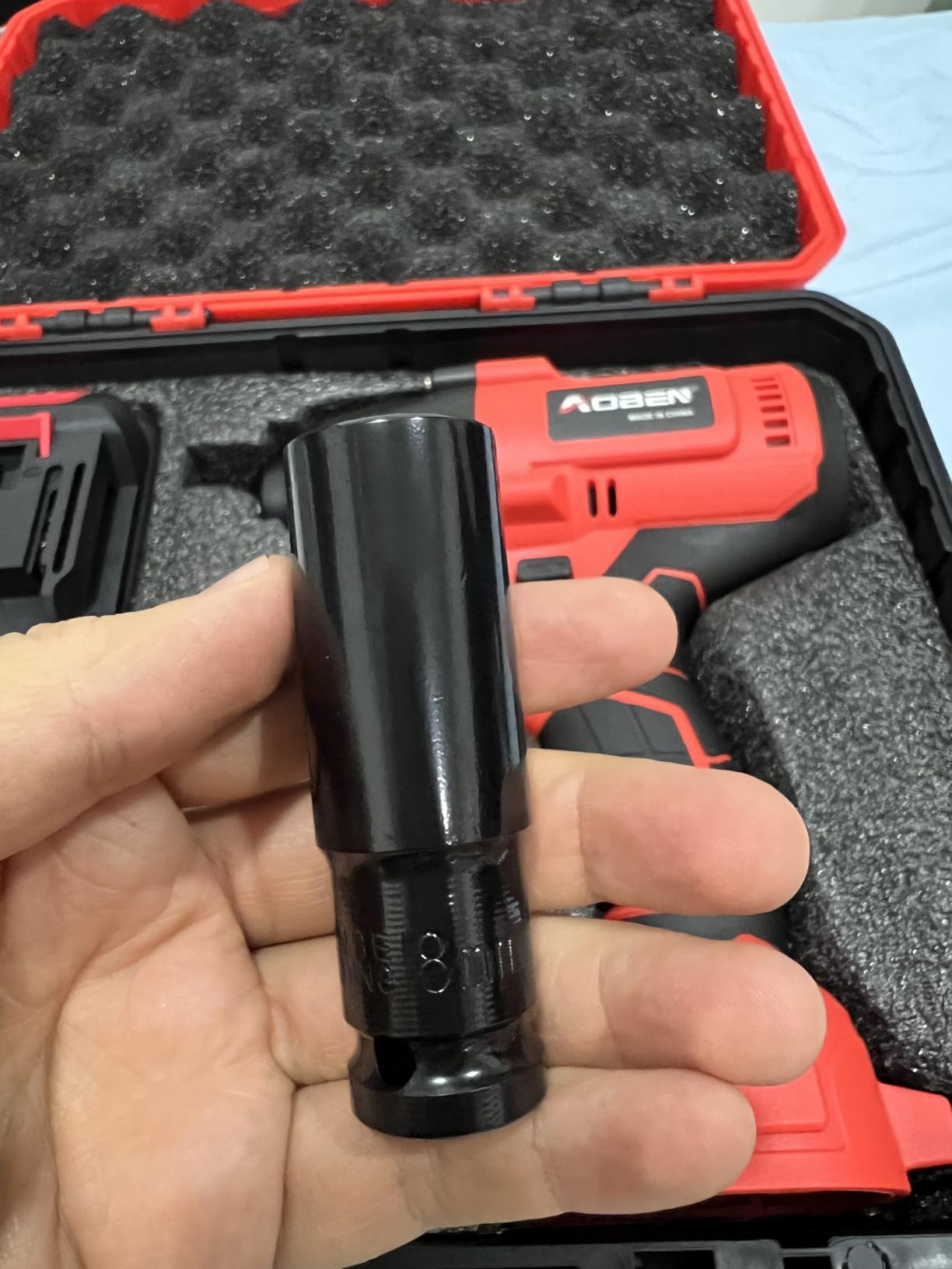 AOBEN Cordless Impact Wrench 1/2 Inch, Power Impact Gun Kit, Max 600N. M/450Ft-lbs High Torque Electric Impact Driver for Car RV Tire, 4.0Ah Battery, Charger, 6 Sockets & Storage Tool Case - Customer Photo 1