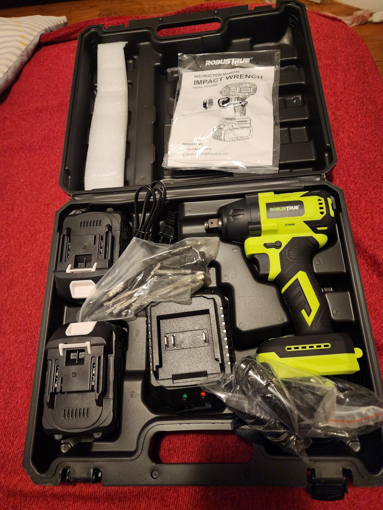 Robustrue Cordless Impact Wrench, 590Ft-lbs (800N.m) Brushless 1/2 inch, 2800RPM High Torque Impact Gun, 2x 4.0Ah Battery, Charger, 4 Sockets, Electric Impact Wrench for Car Home - Customer Photo 3