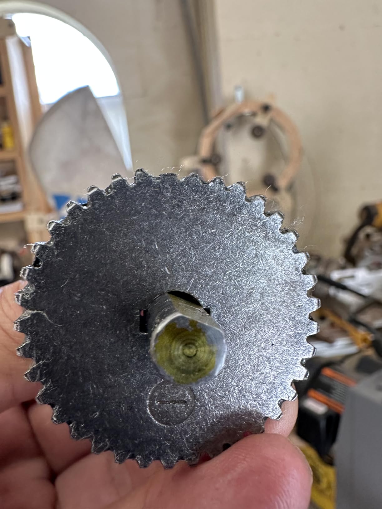 SuperMax 16-32 Drum Sander Open Stand INTELLISAND Technology Built-in DRO Quick Adjustment Lever - Customer Photo 1