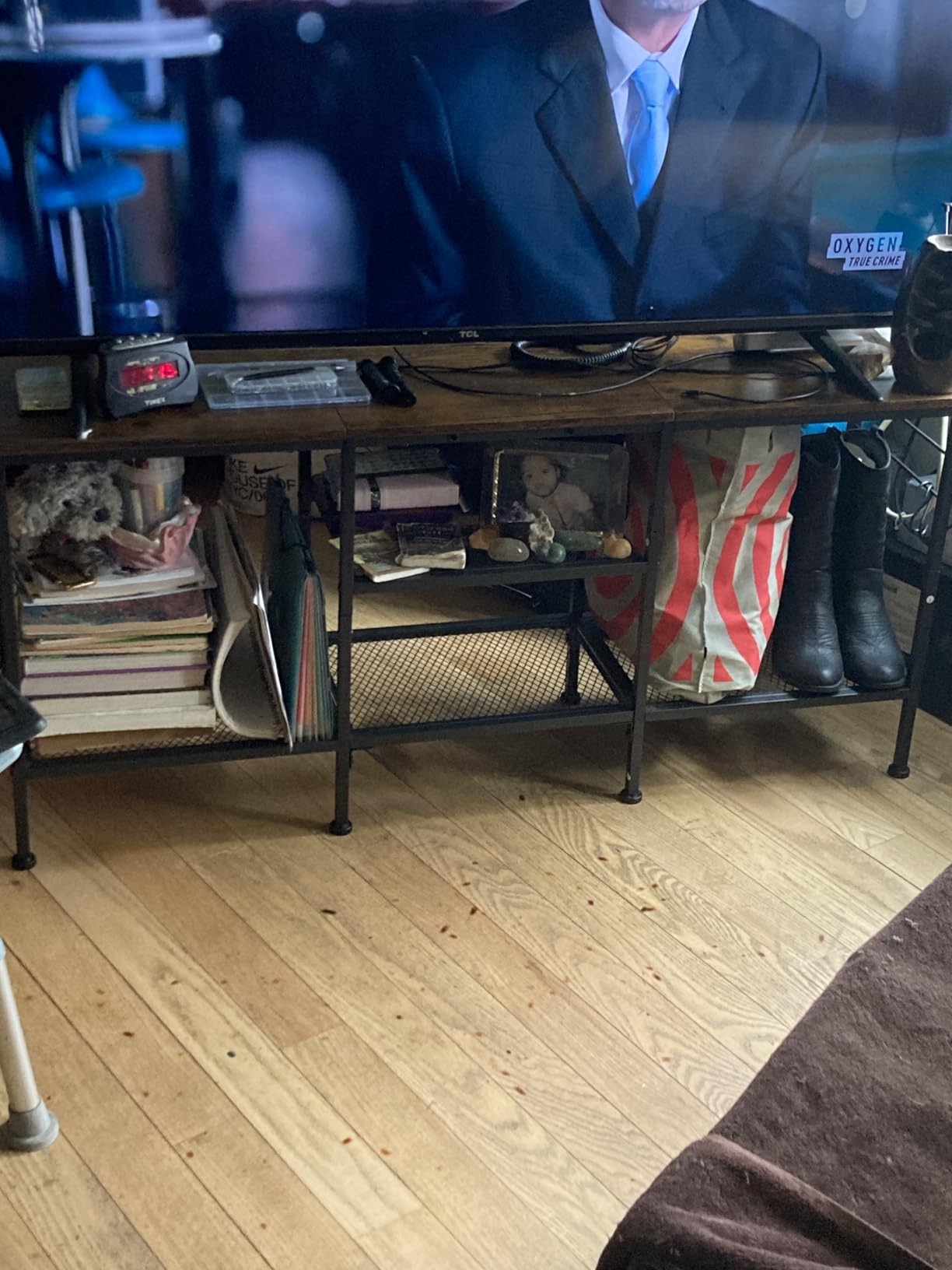 Furologee TV Stand with Power Outlets, Entertainment Center with Open Storage Shelves for TVs up to 55 Inch, Media Console Table with Soundbar Shelf for Living Room, Bedroom, Rustic Brown - Customer Photo 1