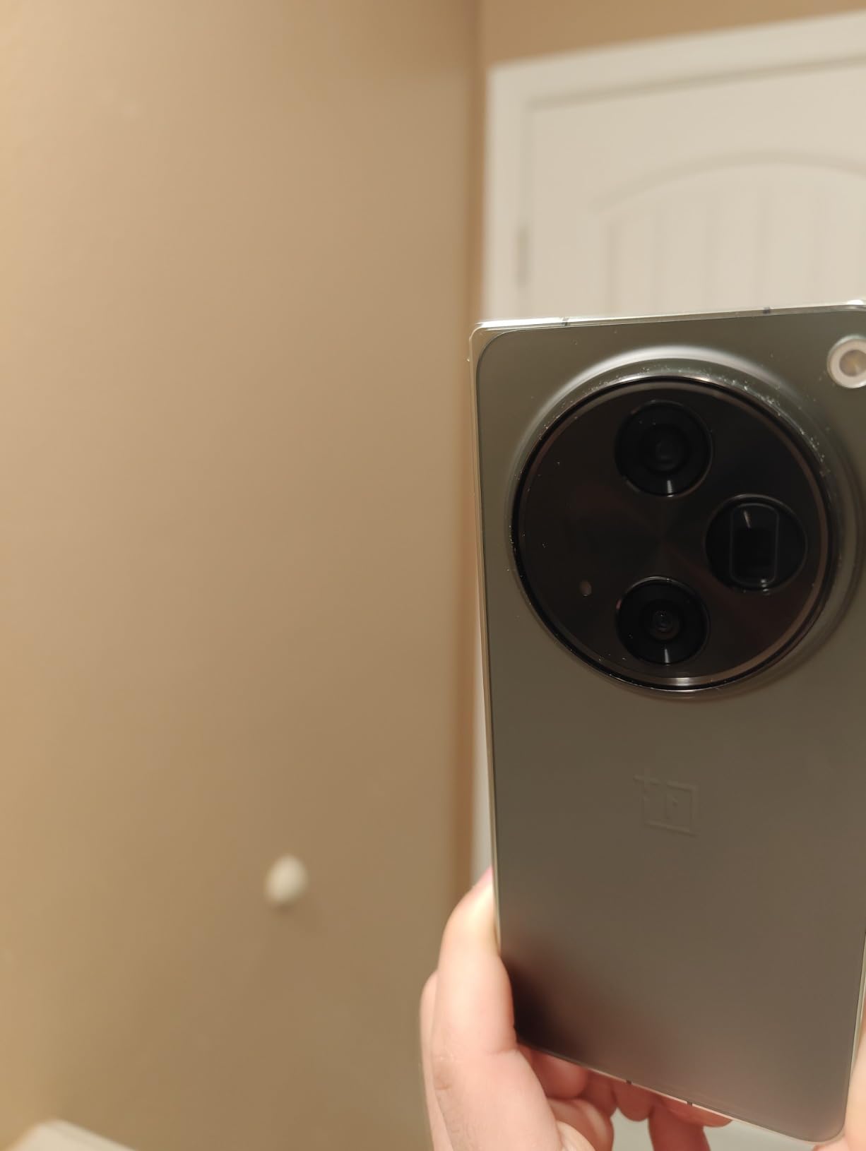 OnePlus Open, 16GB RAM + 512GB, Dual-SIM, Voyager Black, US Factory Unlocked Android Smartphone, 4805 mAh Battery, 67W Fast Charging, Hasselblad Camera, 120Hz Fluid Display - Customer Photo 1